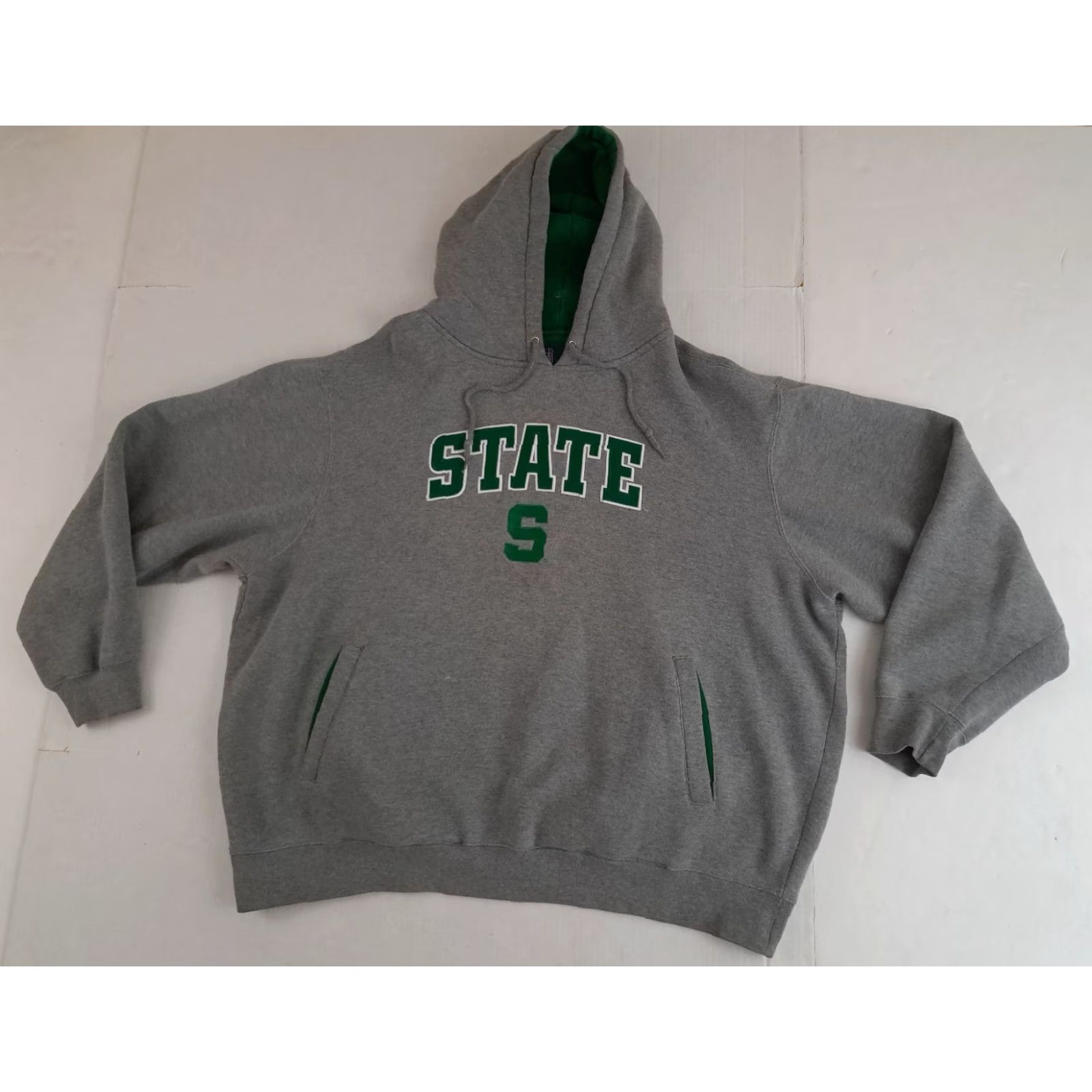 Vintage VINTAGE Michigan State Spartans Embroidered Pullover Hoodie Heavy Sweatshirt XL Size US XL / EU 56 / 4 - 3 Thumbnail
