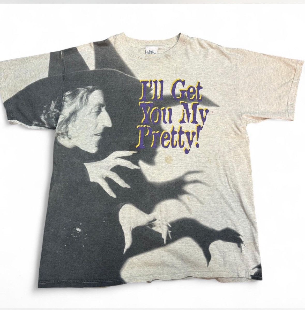 Vintage VTG Wizard Of Oz Wicked Witch All Over Print T-Shirt AOP Size US XL / EU 56 / 4 - 1 Thumbnail