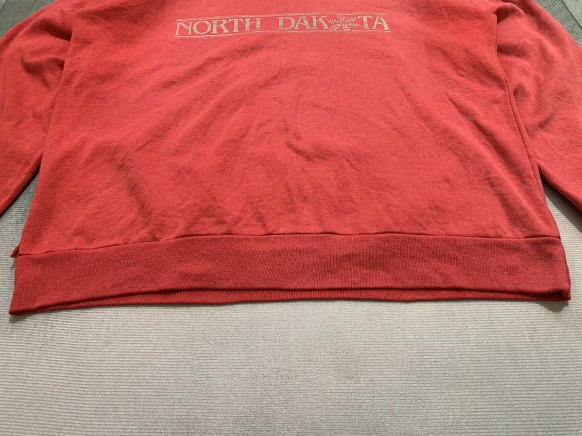 Vintage Vintage 80s North Dakota Sweatshirt Size US L / EU 52-54 / 3 - 7 Thumbnail