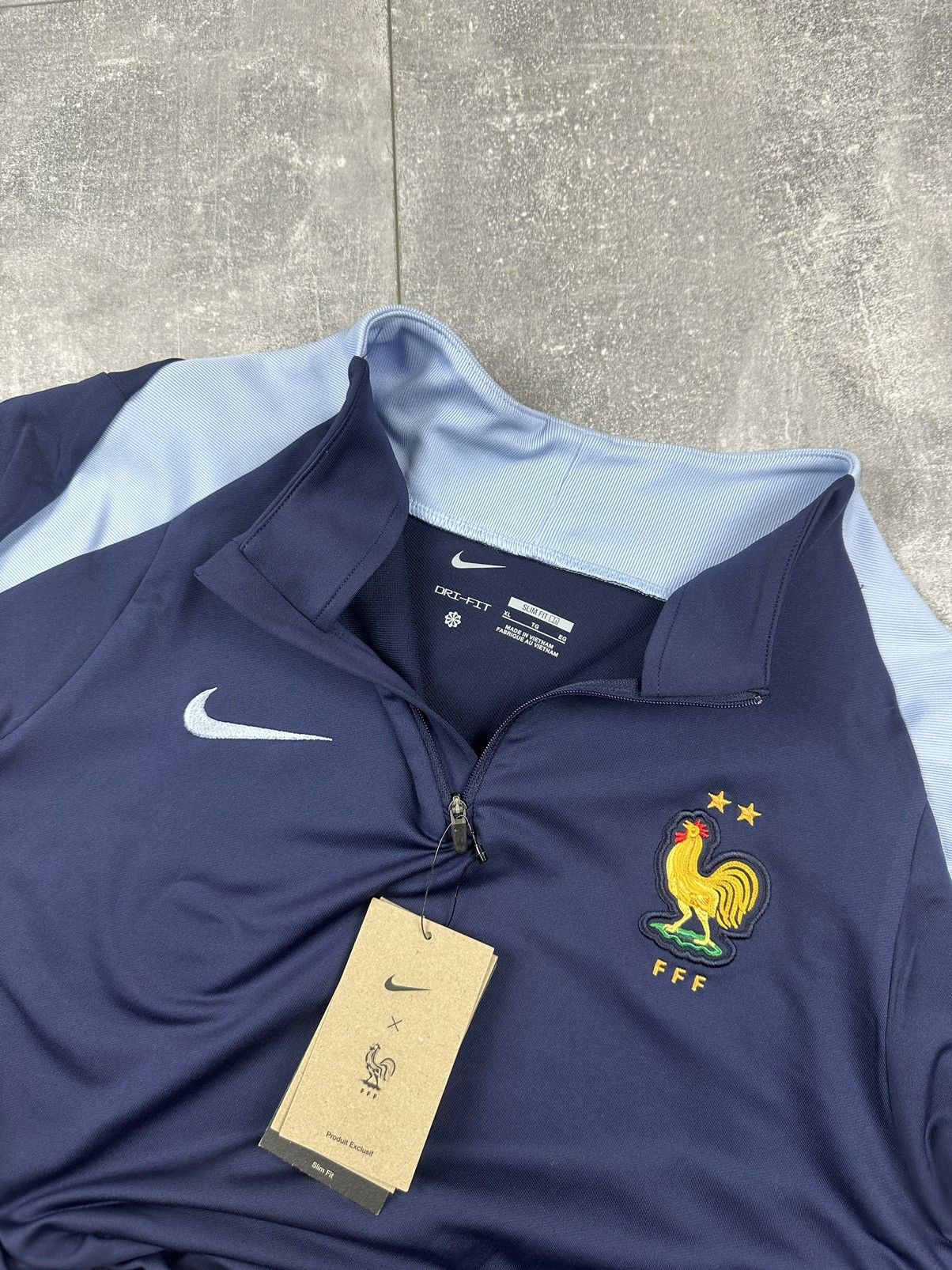 Nike New Nike France 2024 Training Light Strike Elite 1/4 Zip Size US XL / EU 56 / 4 - 2 Thumbnail