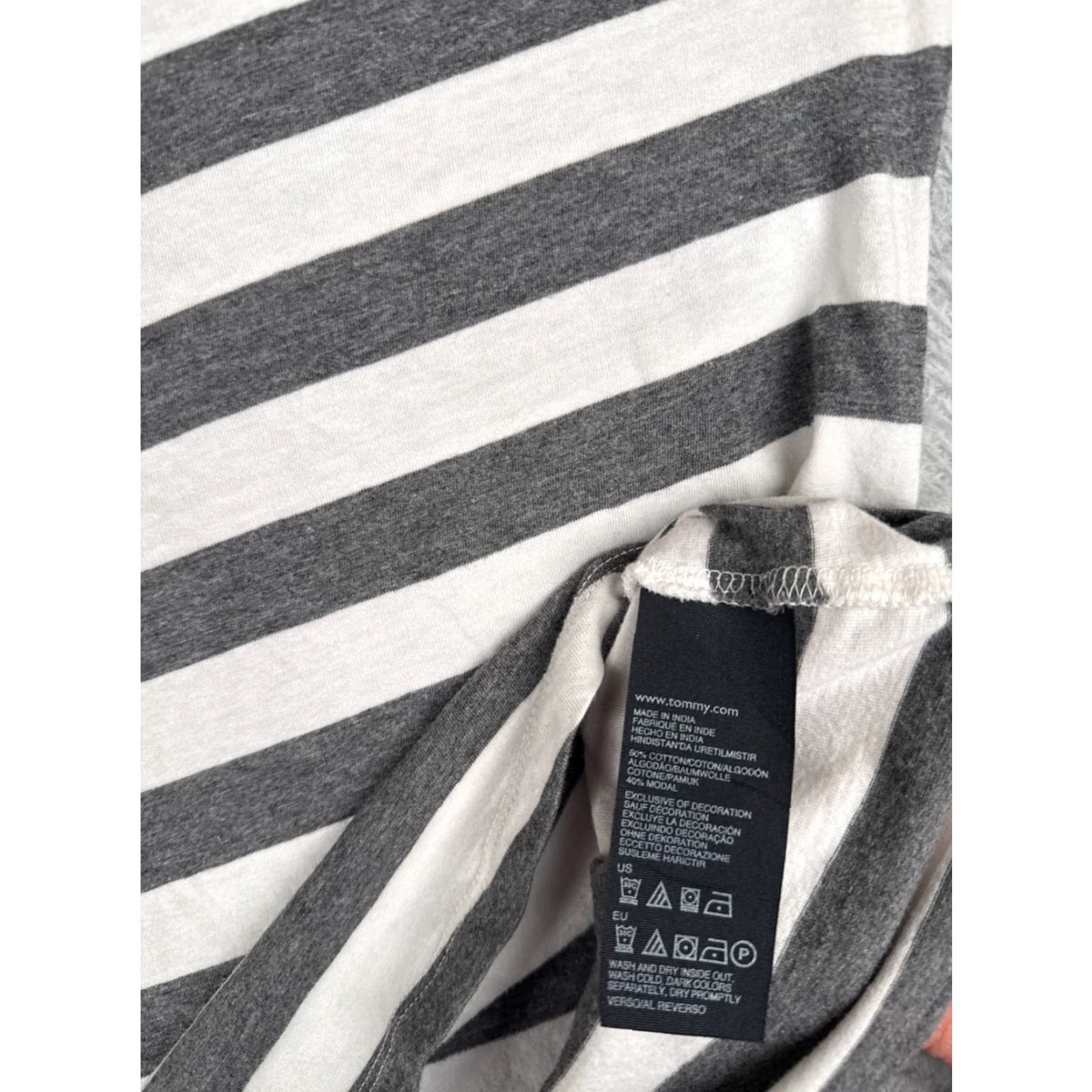 Tommy Hilfiger Tommy Hilfiger Shirt Women Large Gray White Stripe Long Sleeve Cotton Blend Size L / US 10 / IT 46 - 7 Thumbnail