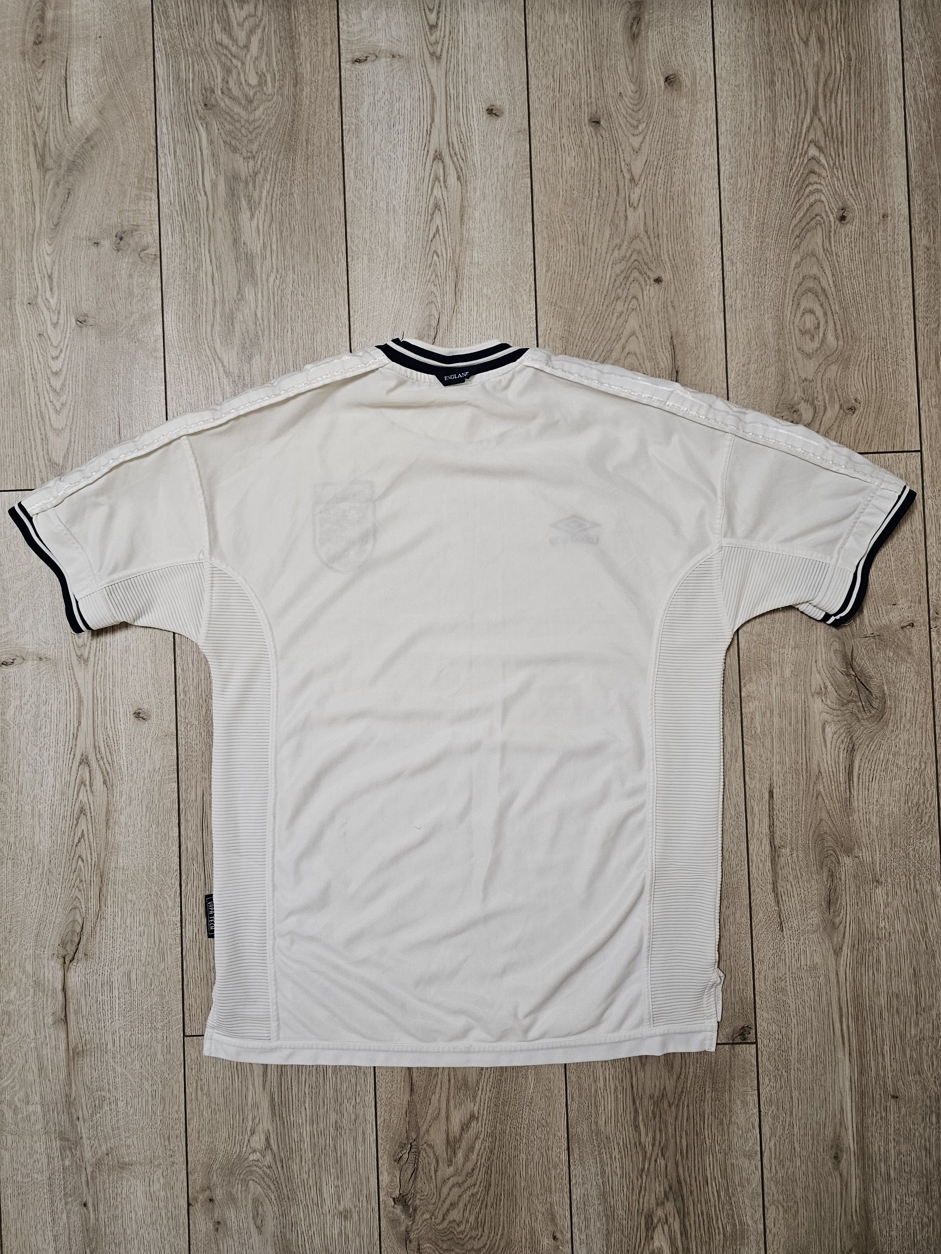 Vintage ENGLAND 1999 2001 HOME VINTAGE FOOTBALL SHIRT SOCCER JERSEY Size US L / EU 52-54 / 3 - 2 Thumbnail