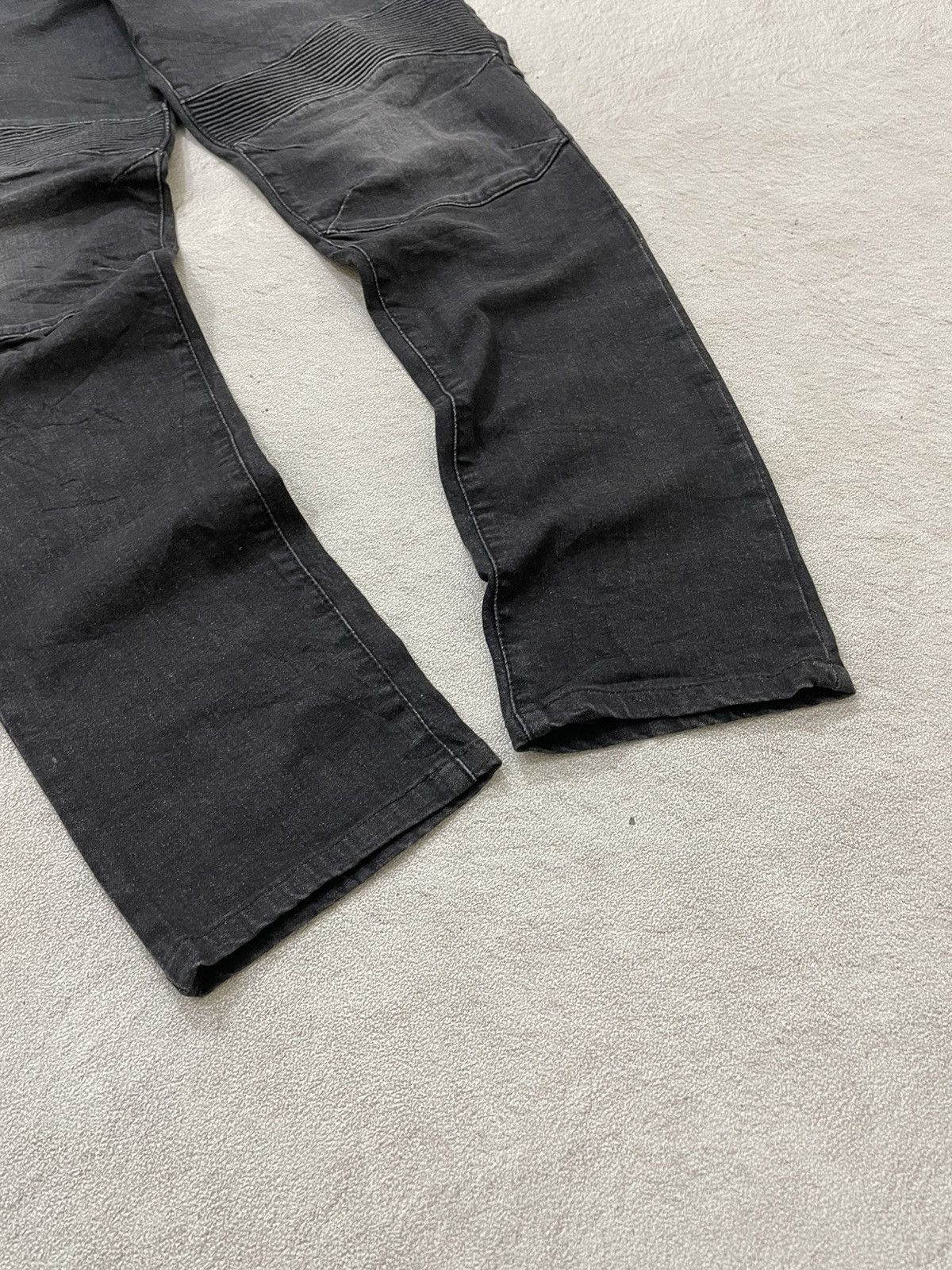 Armani Exchange Armani Exchange Black Biker Jeans w/ Ribbed Knee Panels LGB Size US 34 / EU 50 - 3 Thumbnail