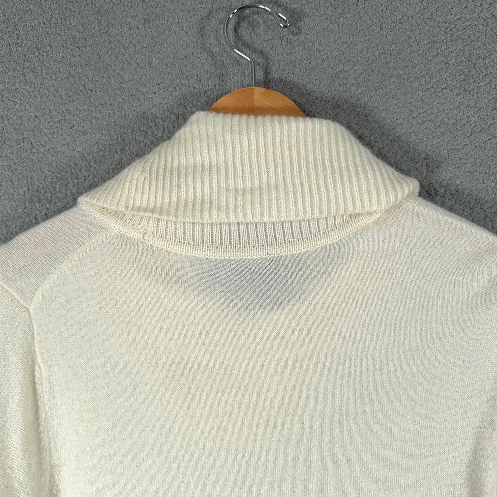 Talbots VINTAGE? No. Talbots White 100% Cashmere Tunic Sweater Womens 1X Cowl Neck Raglan Lightweight Shirt Ladies Plus Size 1X Womens Size XL / US 12-14 / IT 48-50 - 6 Thumbnail