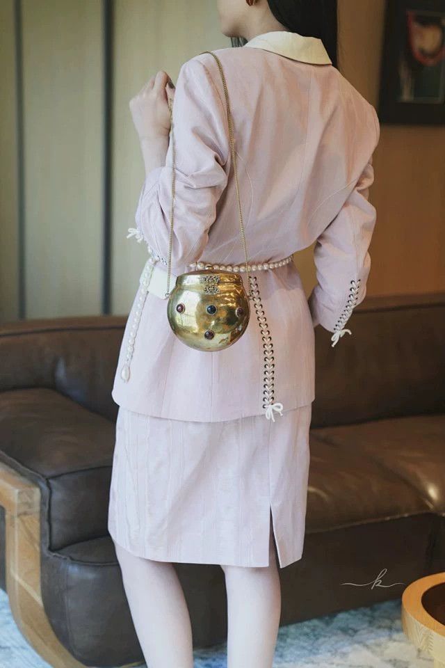 Nina Ricci Nina Ricci women's Wavy Belted Lined Padded Suit Fr44/XL Size M / US 6-8 / IT 42-44 - 9 Thumbnail