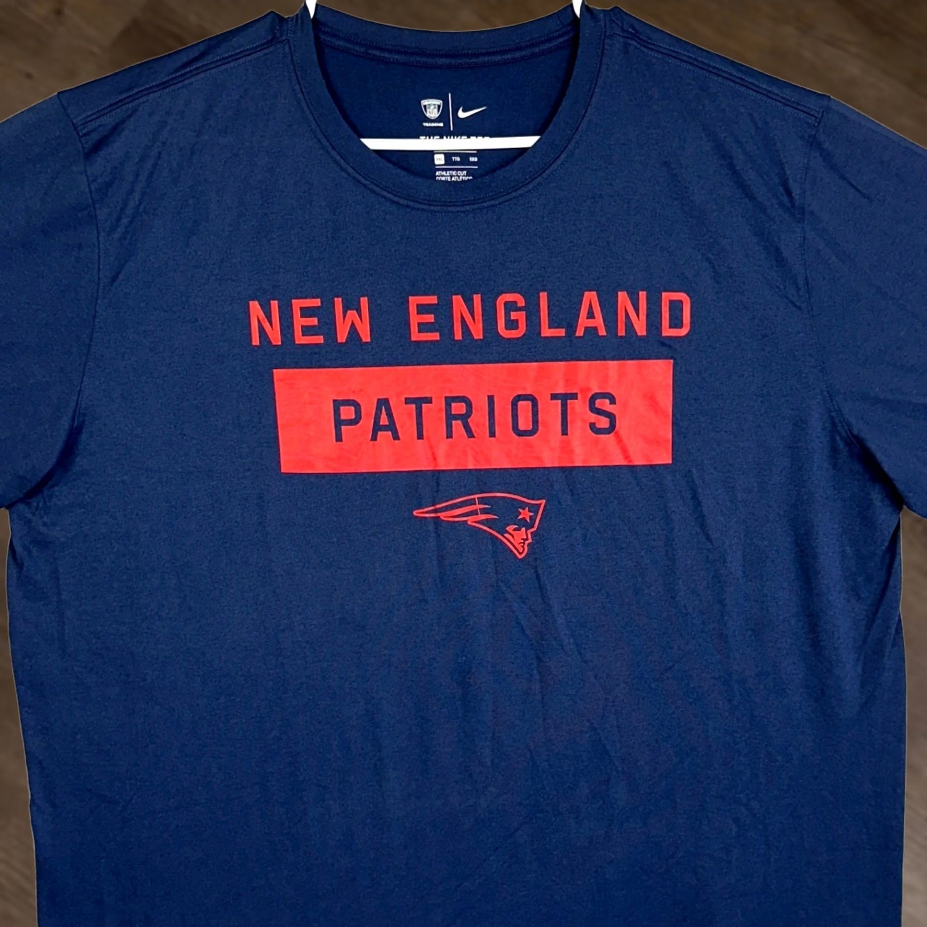 Nike VINTAGE? No — Nike New England Patriots T-Shirt Men 2XL Navy Blue Dri-Fit Football Tee NFL EUC Size US XXL / EU 58 / 5 - 1 Thumbnail