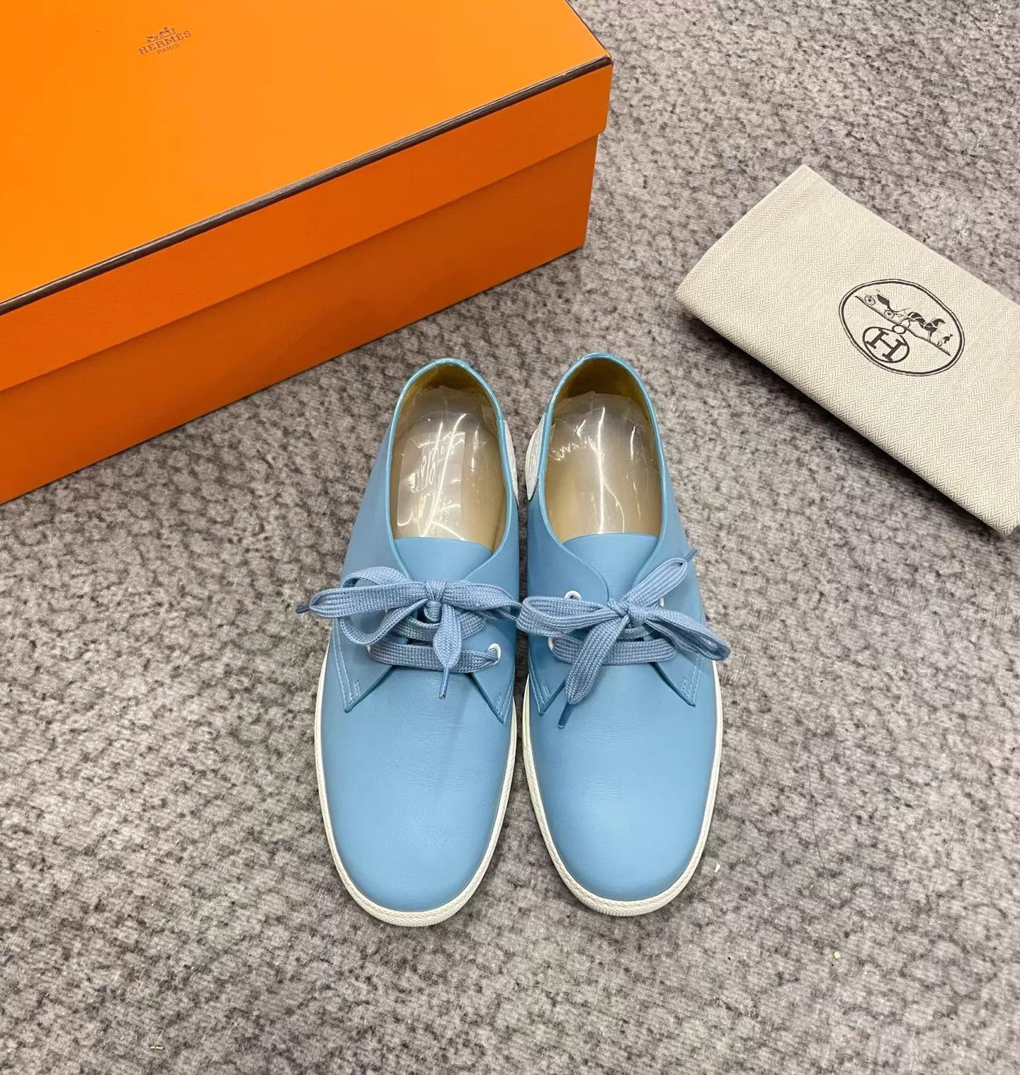 Hermes Hermès Blue Low-Key Fresh Casual Flat 38 Size US 7.5 / IT 37.5 - 1 Thumbnail