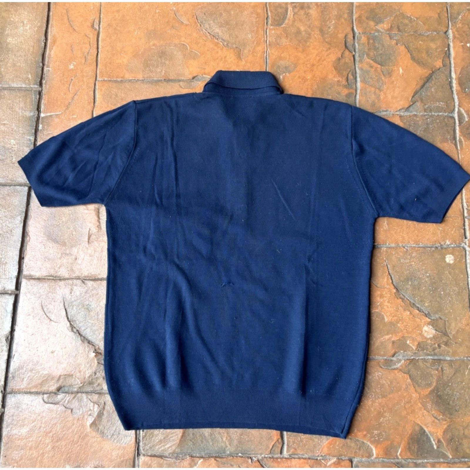 Vintage VINTAGE Manhattan Knit Poly Short Sleeve Collared Button Shirt M Blue 50s Men Size US M / EU 48-50 / 2 - 3 Thumbnail