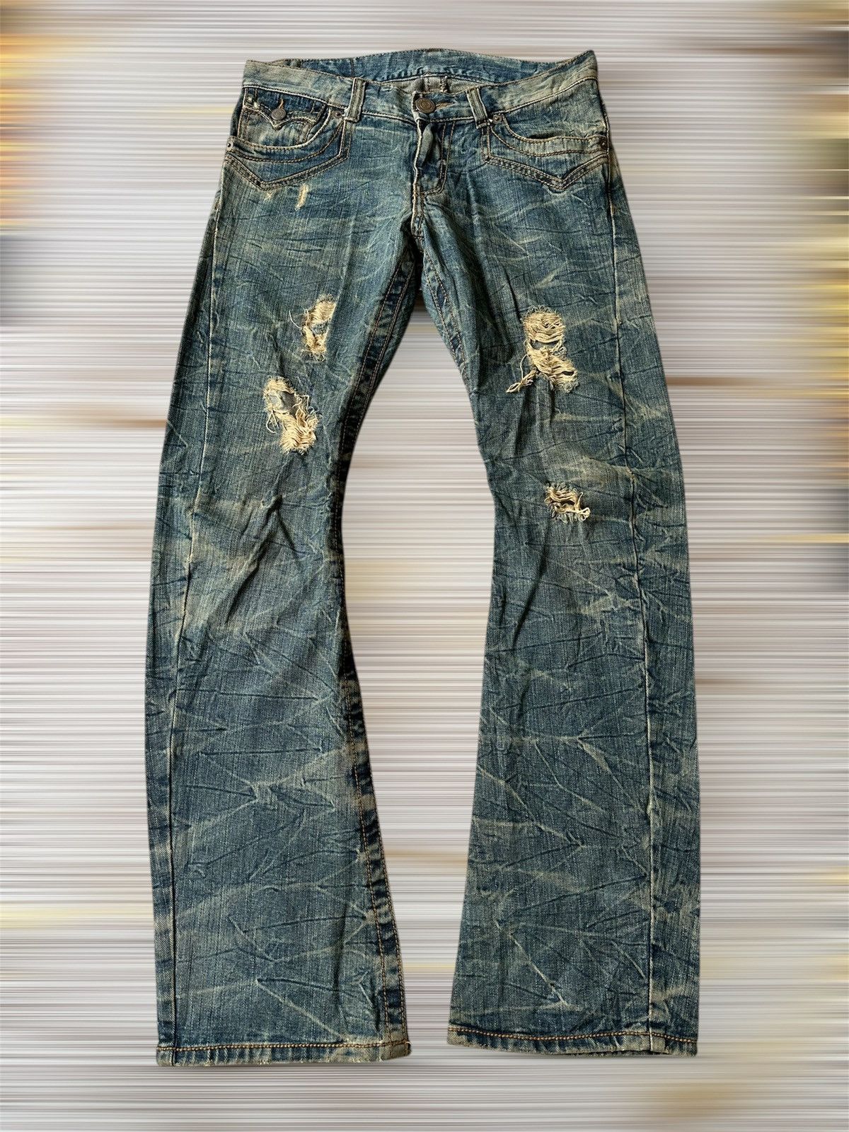 Japanese Brand FLARE Rattle Trap Claw Marks Distressed Curve Leg Denim Size US 32 / EU 48 - 1 Thumbnail