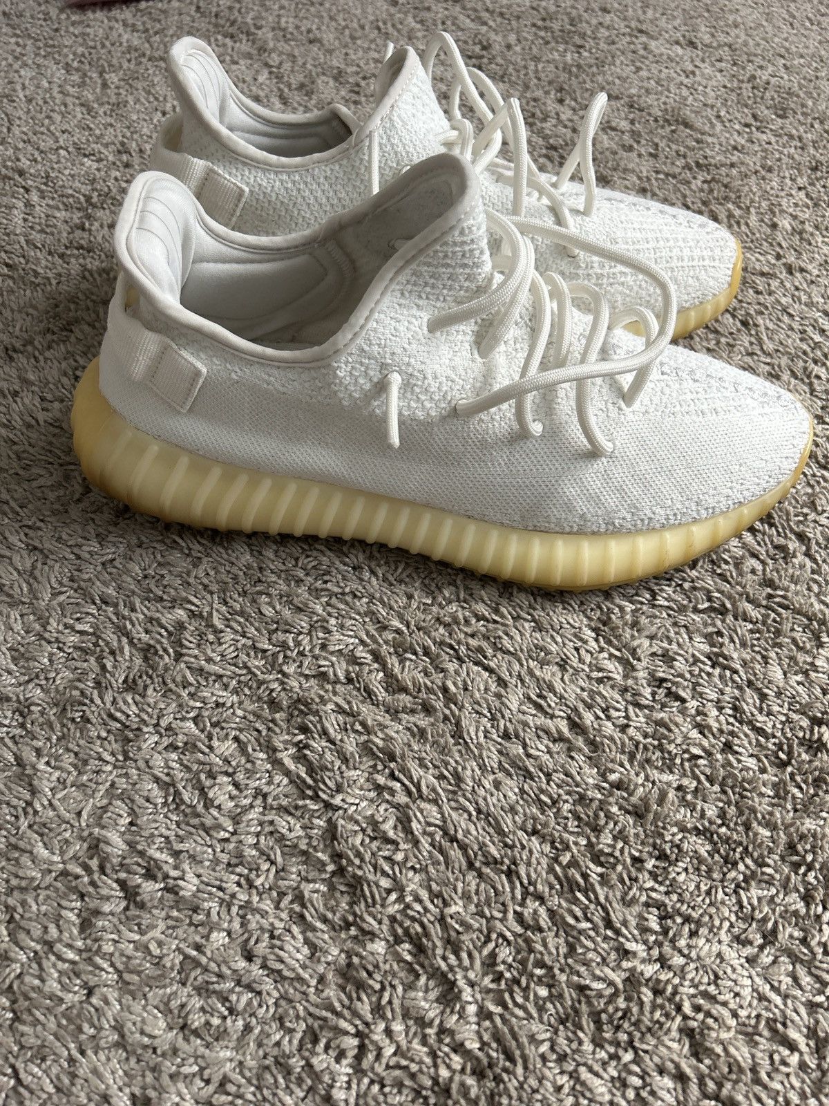 Yeezy Yeezy Boost 350 V2 Size US 10 / EU 43 - 11 Thumbnail