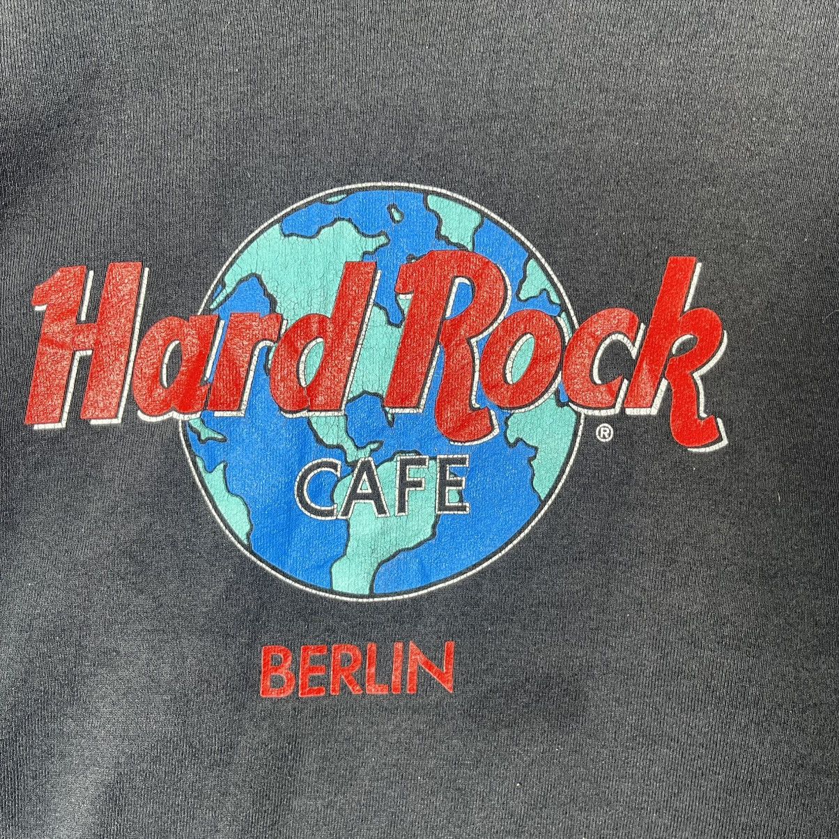 Hard Rock Cafe Vintage Hard Rock Cafe Berlin Crewneck Sweatshirt Size US L / EU 52-54 / 3 - 3 Thumbnail