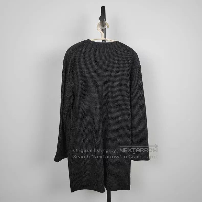 Louis Vuitton Louis Vuitton Black Knit Cutout Coat Size XS / US 0-2 / IT 36-38 - 2 Thumbnail