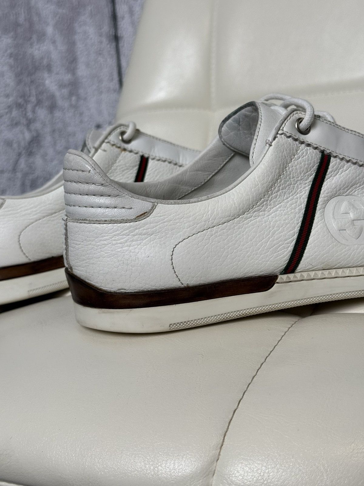Gucci Gucci White Leather Low Top Sneakers Web Stripe & GG Logo Size US 9 / EU 42 - 12 Thumbnail