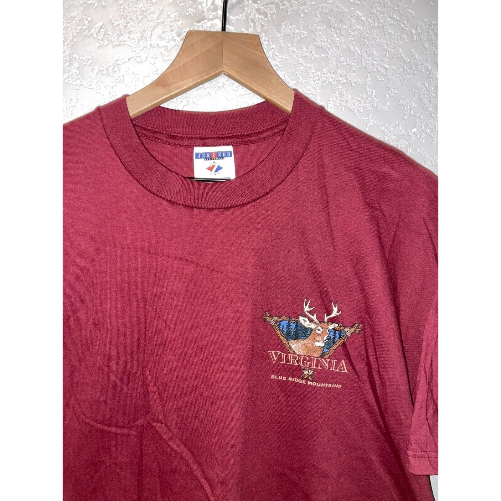Jerzees Vintage Virginia Blue Ridge Mountains Shirt Deer Red Tee 90s Size US L / EU 52-54 / 3 - 2 Thumbnail