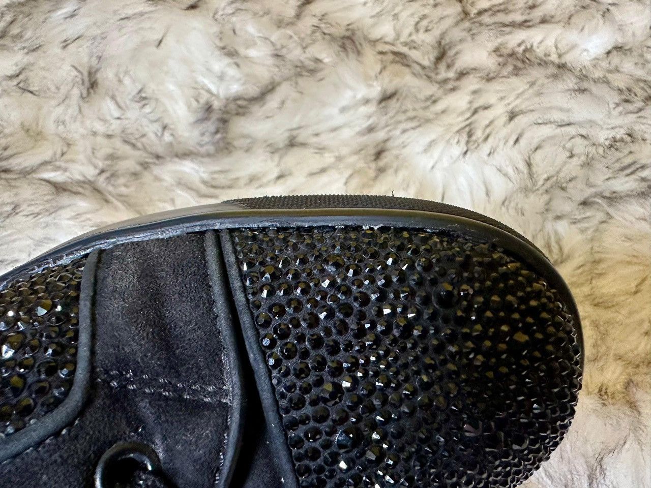 Christian Louboutin Authentic Christian Loboutin Louis Strass Sneakers Size US 9 / EU 42 - 11 Thumbnail