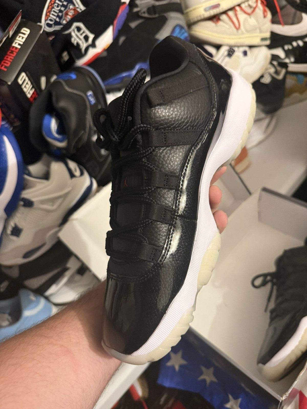 Jordan Brand Jordan retro 11 low 72-10 size 11 Size US 11 / EU 44 - 3 Thumbnail