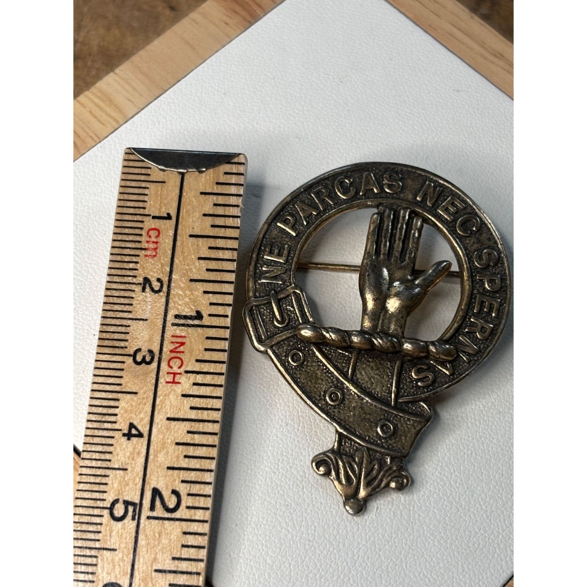 Vintage Clan Lamont Crest Badge Brooch Pin With Latin Motto