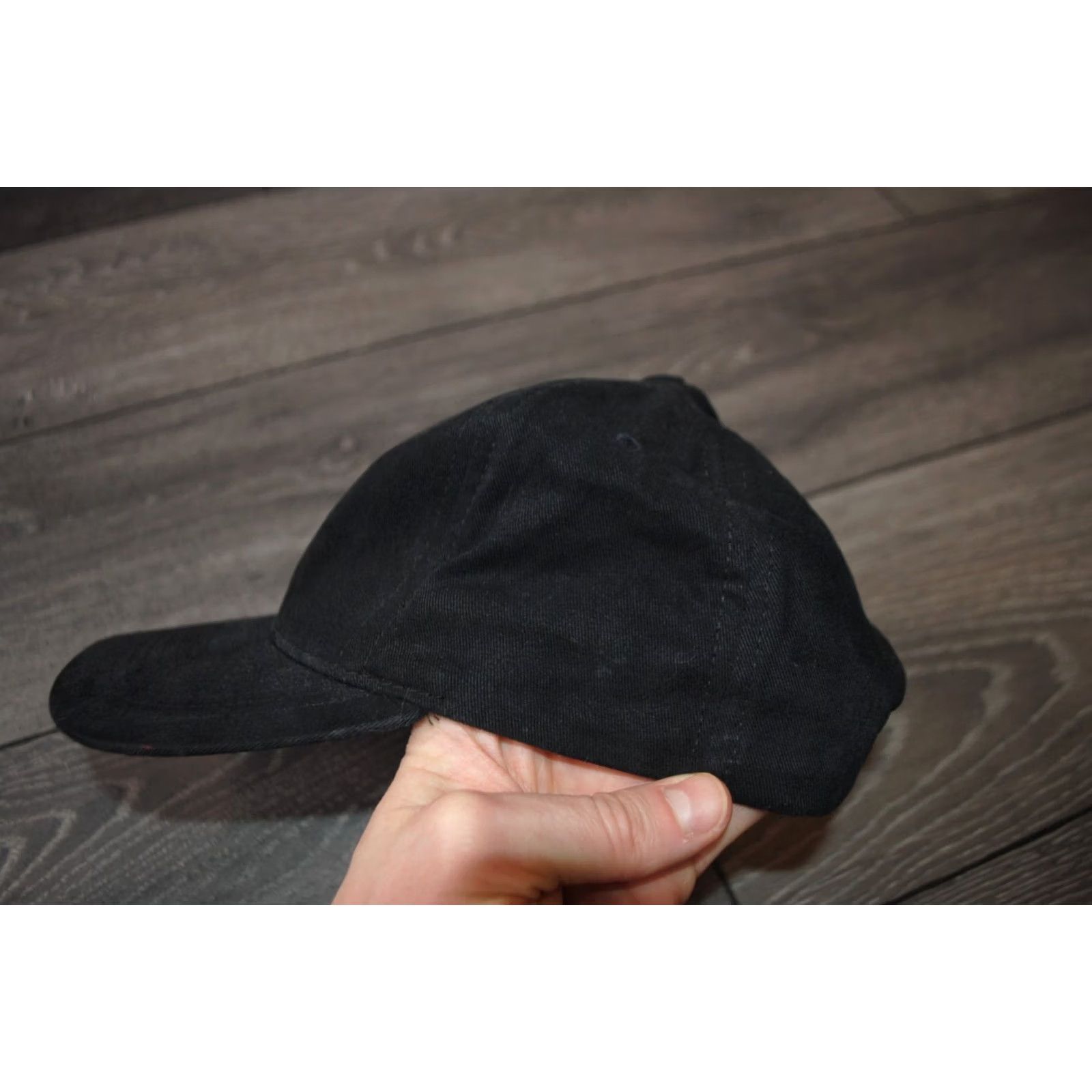 Vintage VINTAGE WARNER BROS STORE 1990'S TOO COOL TAZMANIA DEVIL TAZ BLACK BASEBALL CAP Size ONE SIZE - 3 Thumbnail
