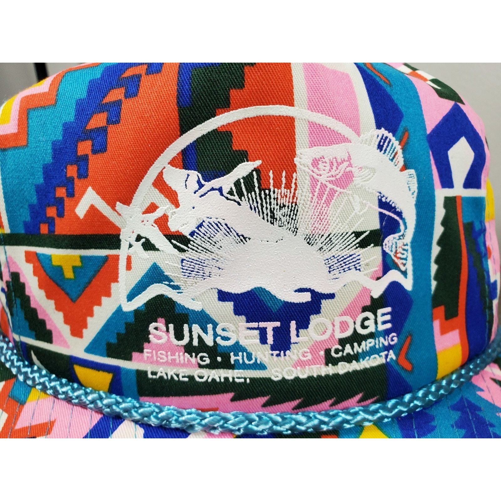 Nissan × Vintage Sunset Lodge Hat Snapback Cap Abstract 90s Art Lake Oahe SD Size ONE SIZE - 9 Thumbnail