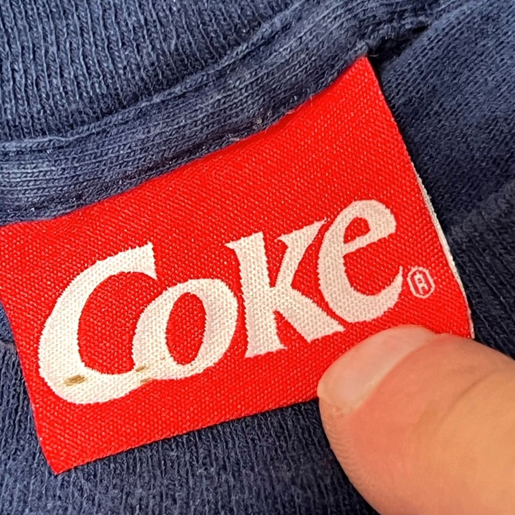 Vintage VINTAGE Coca Cola Polar Bear Shirt XL Mens Blue 1994 Single Stitch Double Side USA Coca Cola Shirt XL Mens Blue 1994 Size US XL / EU 56 / 4 - 7 Thumbnail