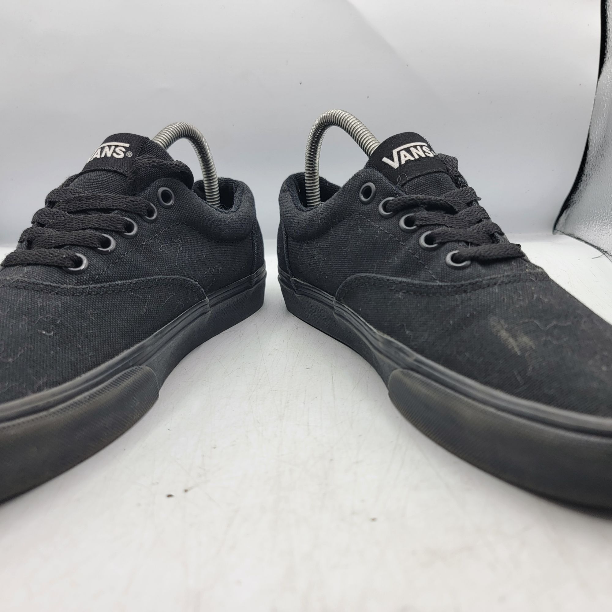 Vans Vans Doheny Mens 8 Triple Black Sneaker Shoes Skateboarding Size US 8 / EU 41 - 3 Thumbnail