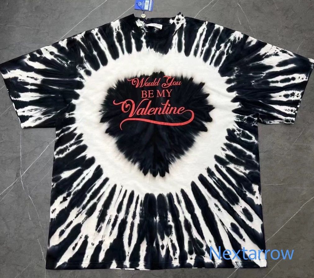 Balenciaga Balenciaga tie dye love short sleeved shirt 2410-Nextarrow Size US XS / EU 42 / 0 - 1 Thumbnail