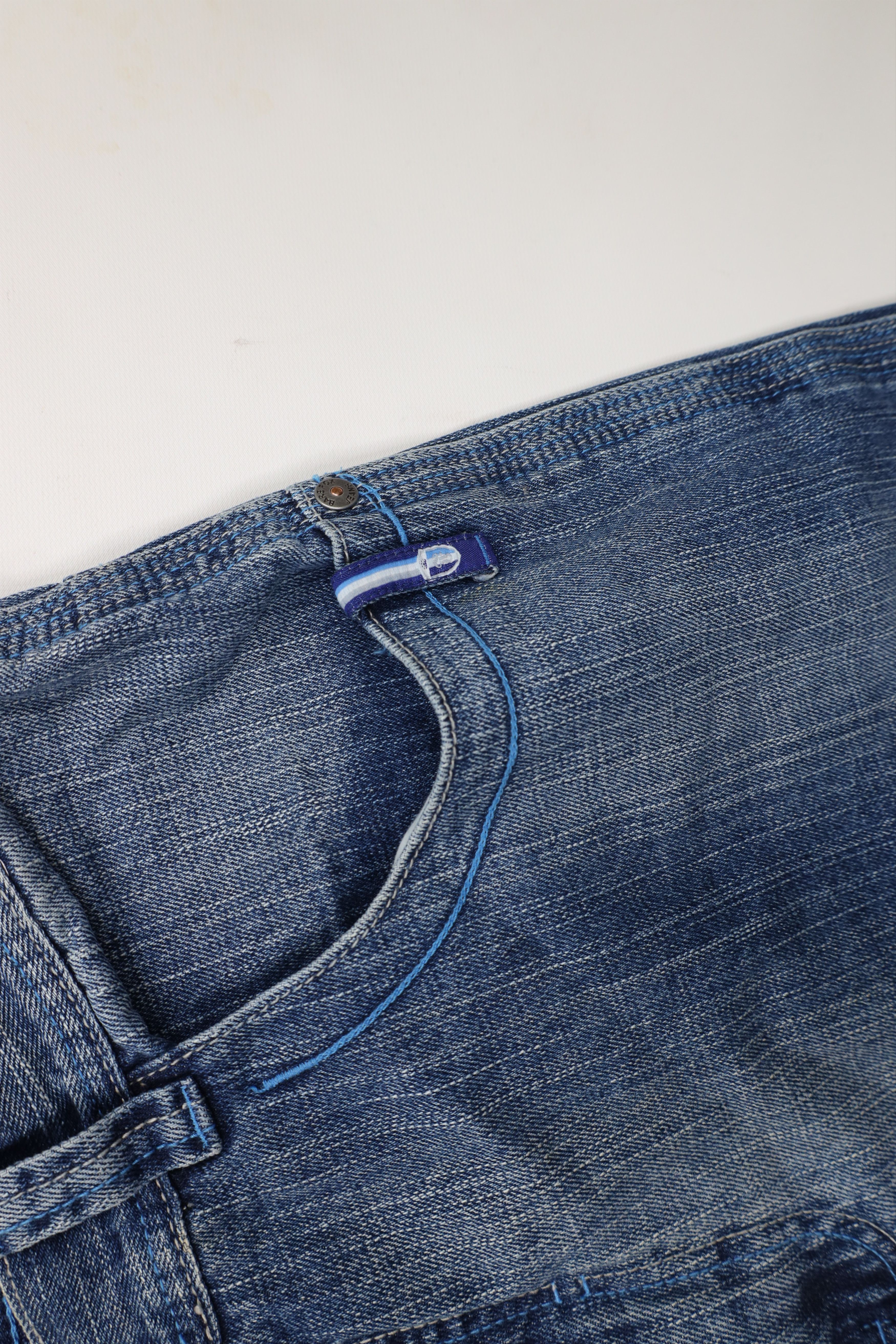 Vintage Vintage 90s Streetwear Fit Wide Leg Skateboard Jeans Blue Size US 36 / EU 52 - 9 Thumbnail