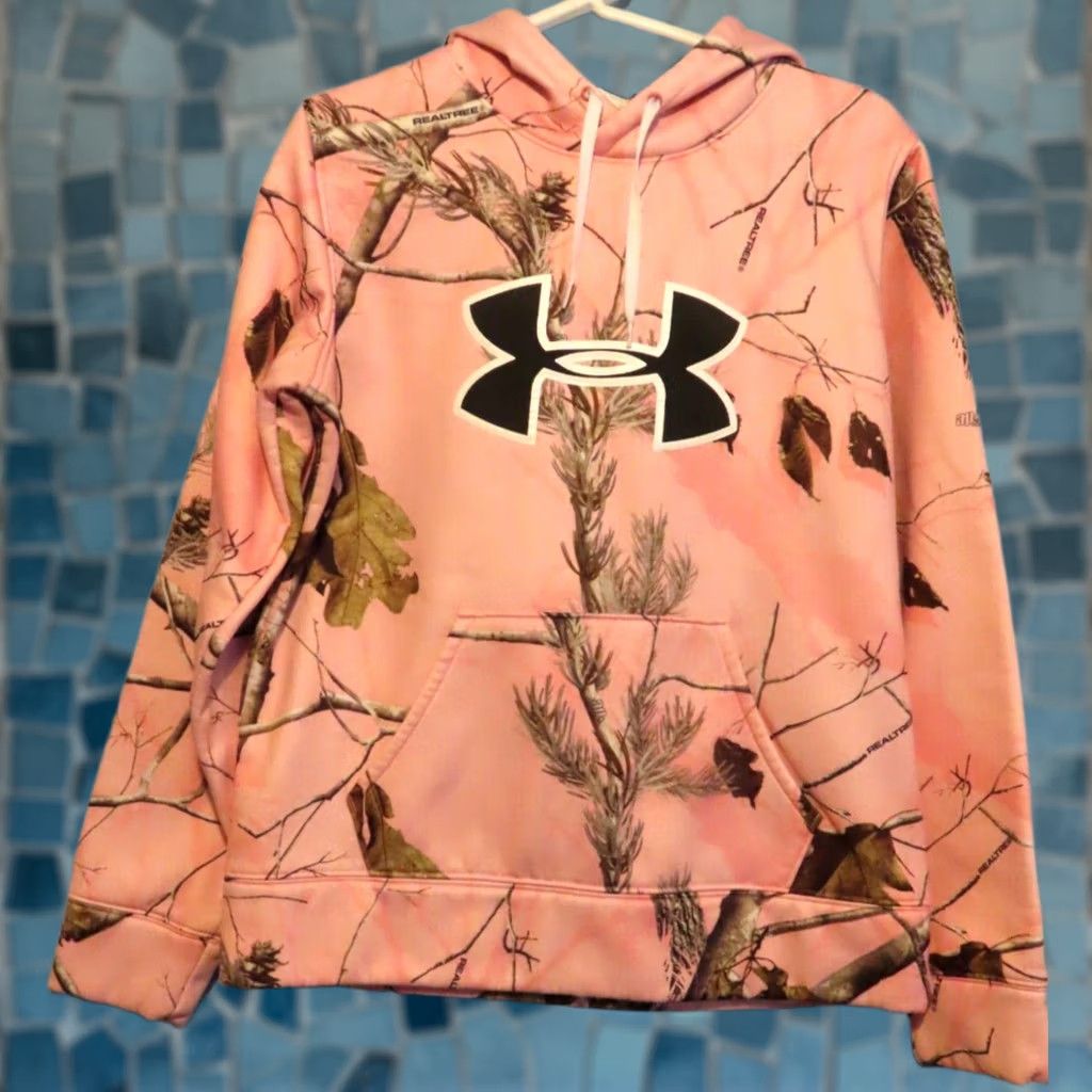 Under Armour Under Armour Hoodie Pullover Womens Medium M Camouflage Pink Realtree Camo Activewear Colorful Size M / US 6-8 / IT 42-44 - 1 Thumbnail