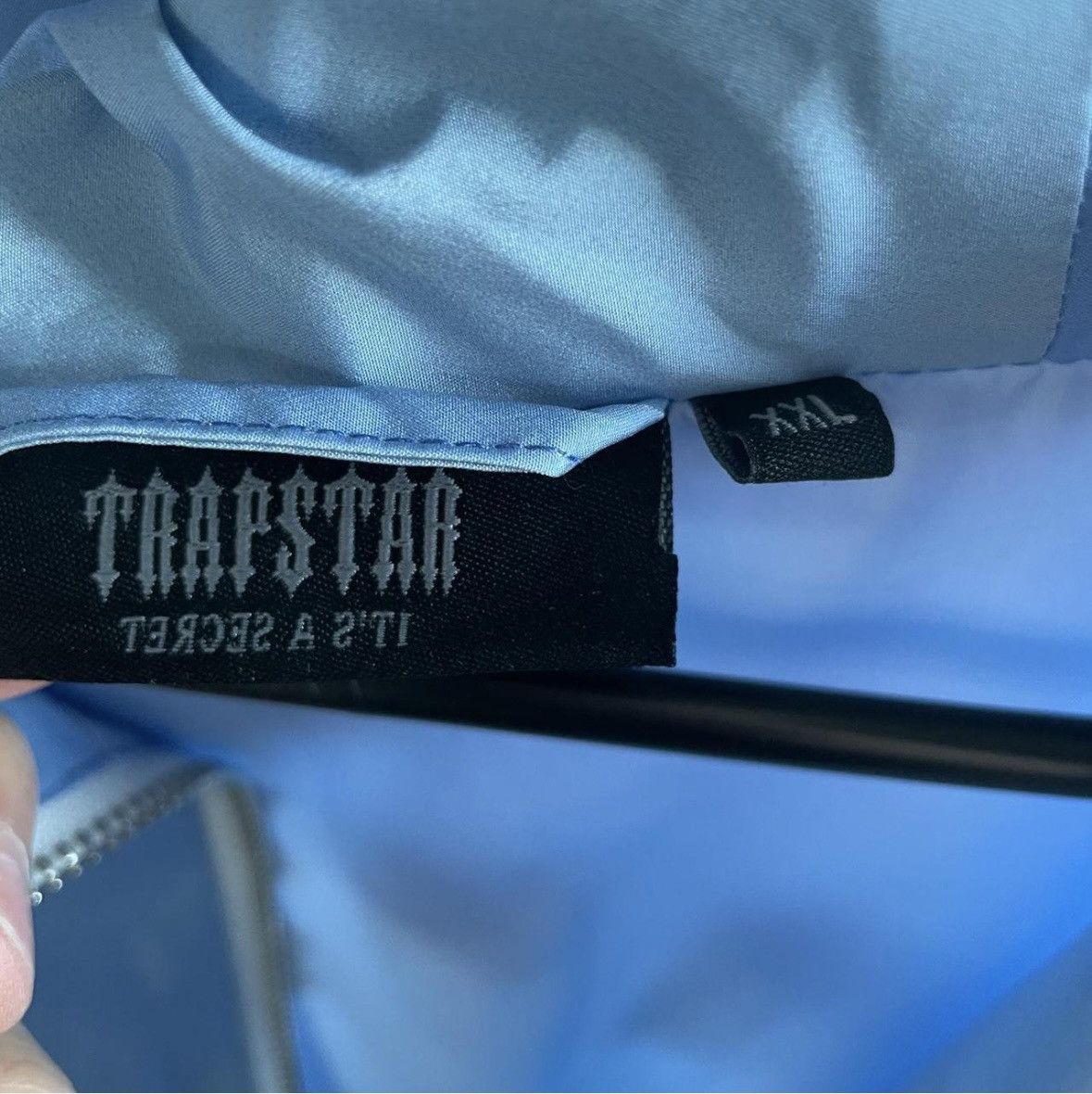 Trapstar London Trap star blue gradient spray jacket Size US XL / EU 56 / 4 - 5 Thumbnail