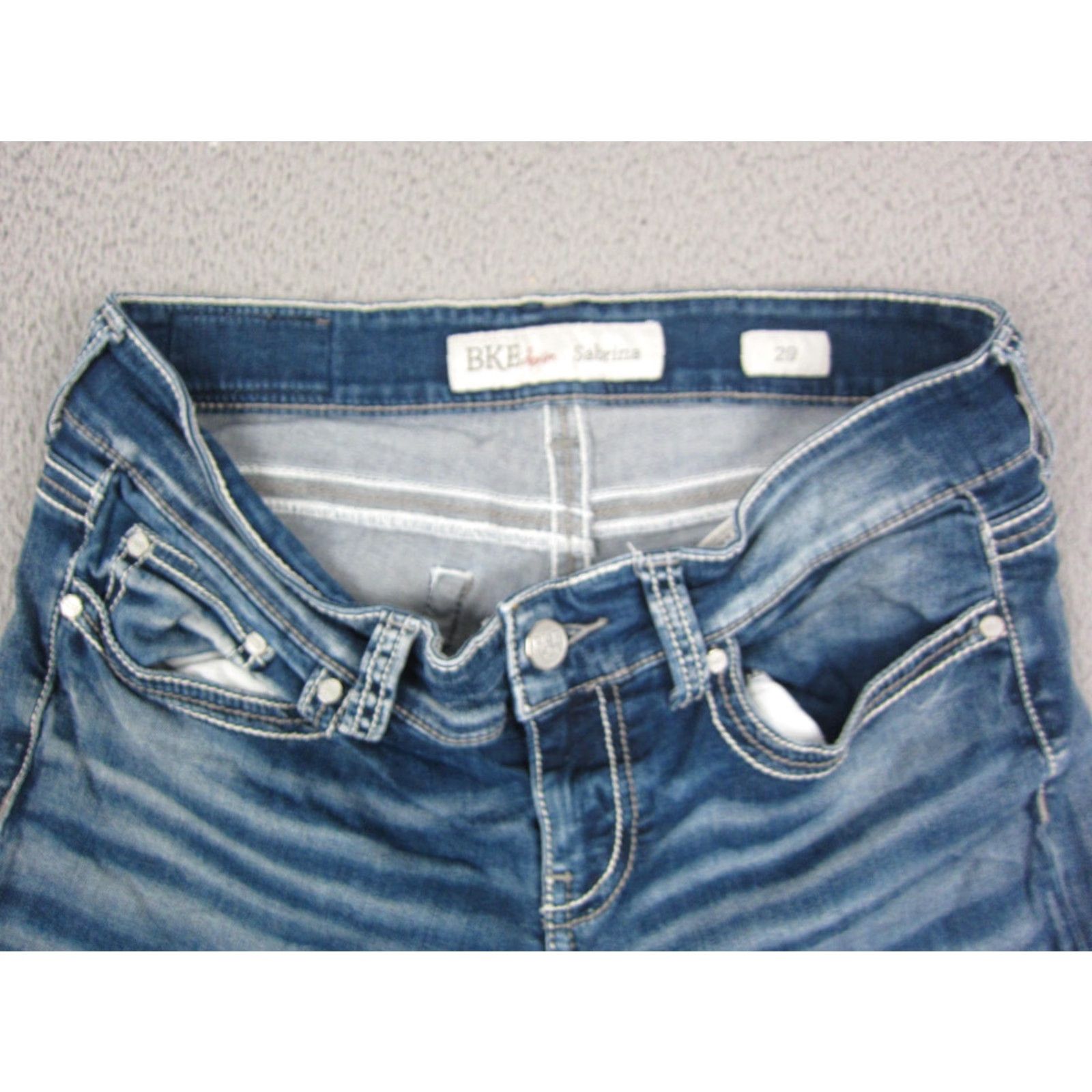 Vintage Buckle BKE Jeans Womens Capri 29 Blue Denim Sabrina Cropped 5-Pocket Stretch Casual Regular Size 29 Womens Jeans Capris" Size 29" - 3 Thumbnail