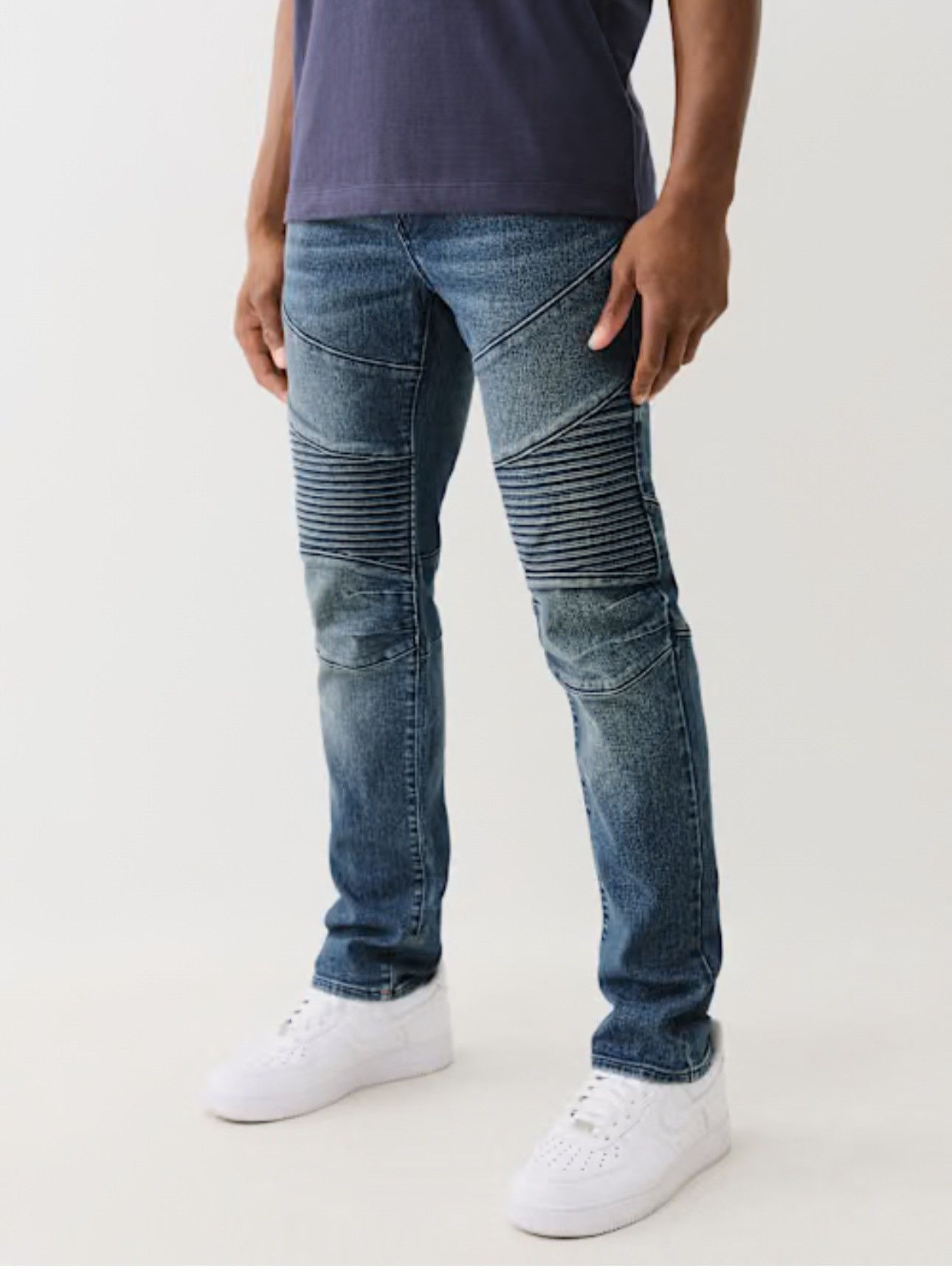 True Religion True Religion Rocco Moto Relaxed Skinny Jeans 30 Size US 30 / EU 46 - 2 Thumbnail
