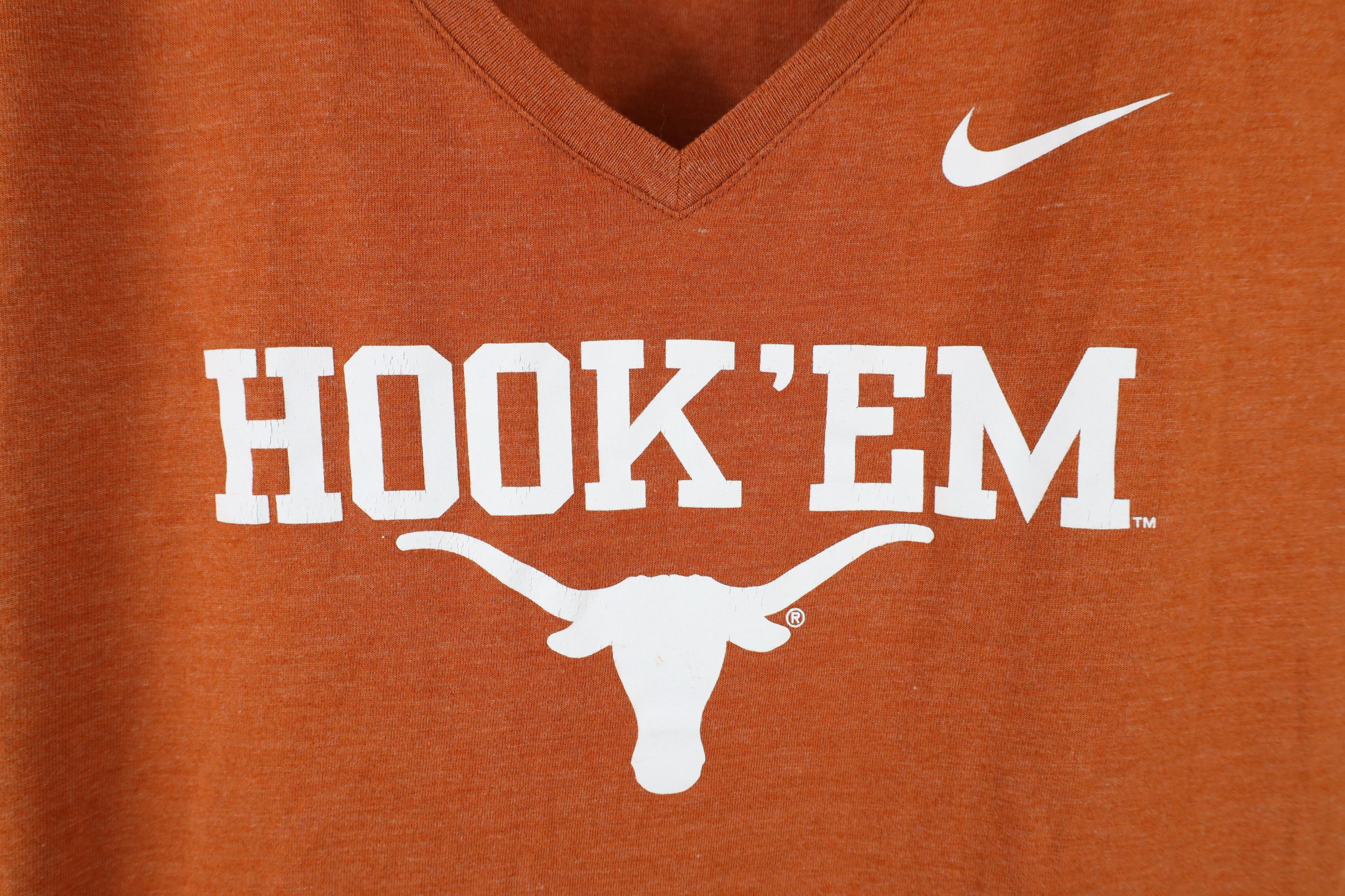 Nike × Vintage Nike Spell Out Hook Em University of Texas V-Neck T-Shirt Size XL / US 12-14 / IT 48-50 - 4 Thumbnail