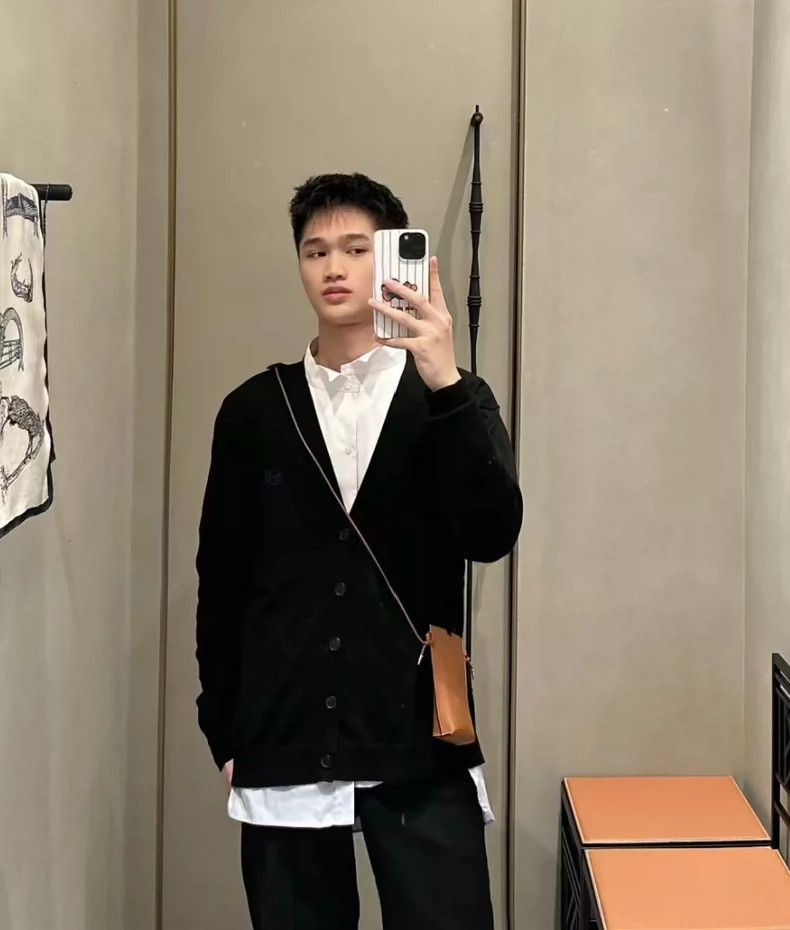 Loewe LOEWE Black cardigan Size US S / EU 44-46 / 1 - 1 Thumbnail