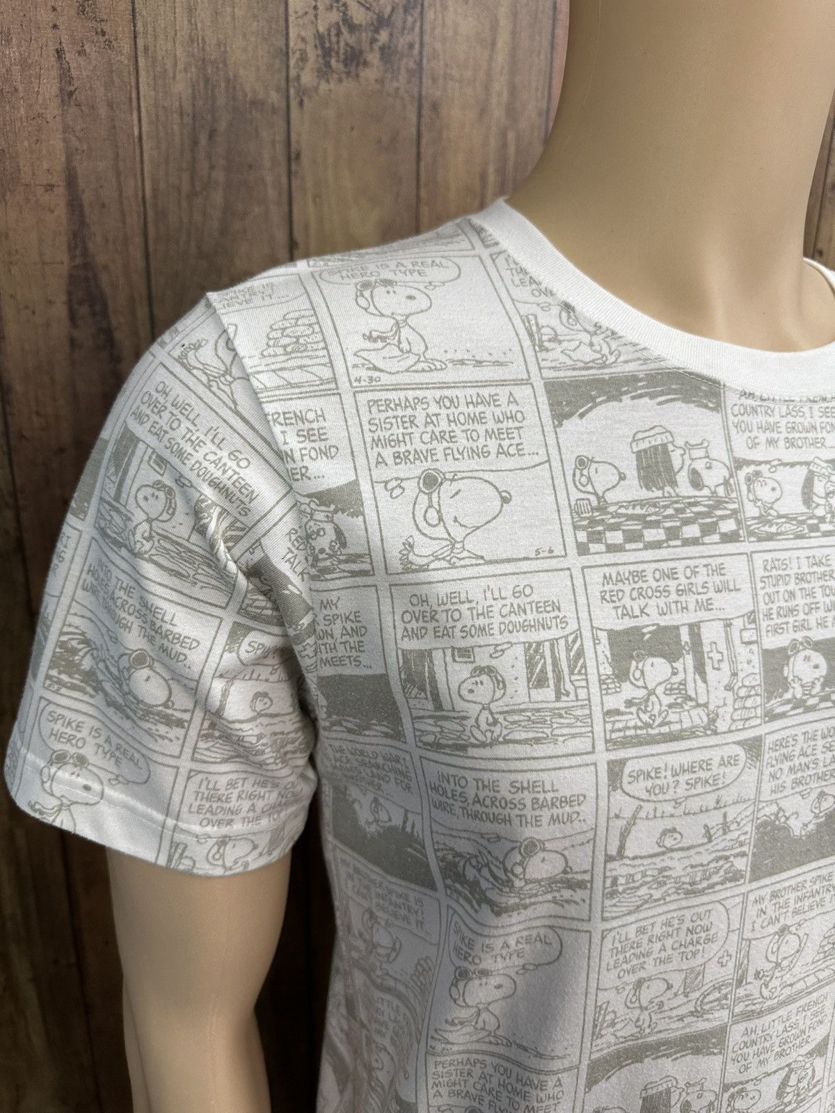 Peanuts × Vintage Peanuts Comics Full Print Tshirt A573 Size US M / EU 48-50 / 2 - 4 Thumbnail