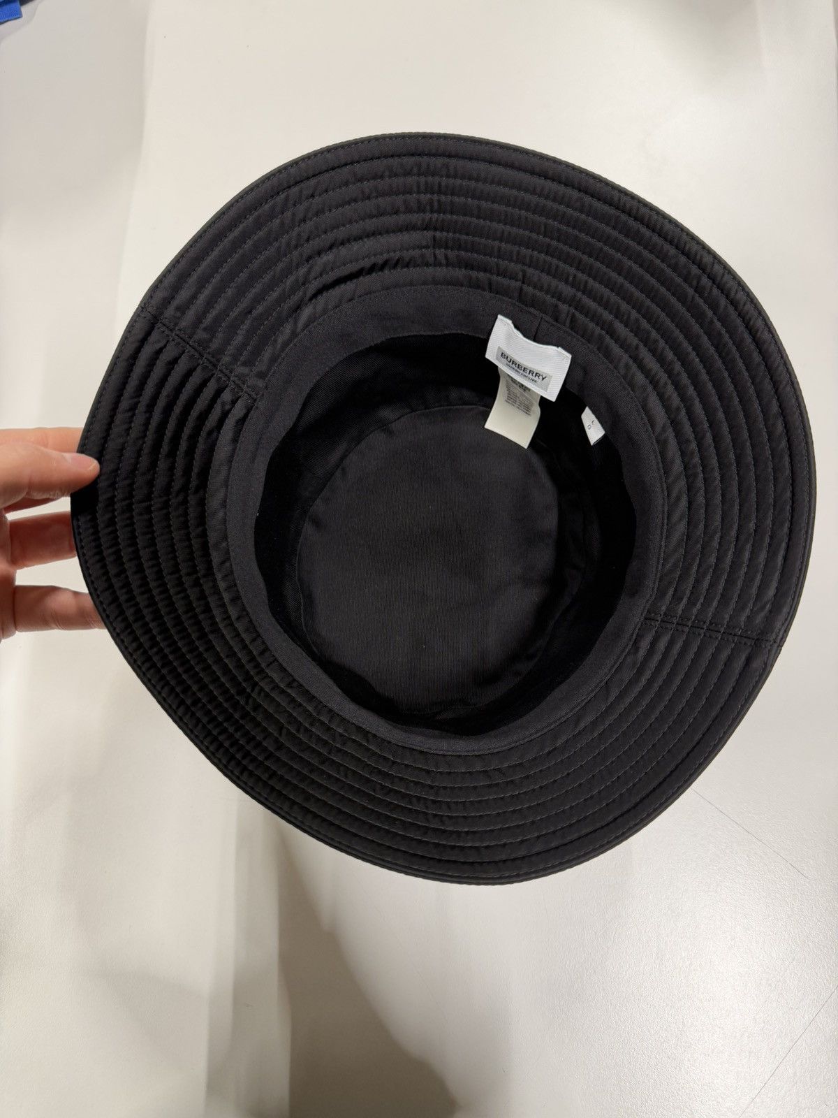 Burberry Burberry Logo Crest Bucket Hat NEW 500$ M Size ONE SIZE - 3 Thumbnail