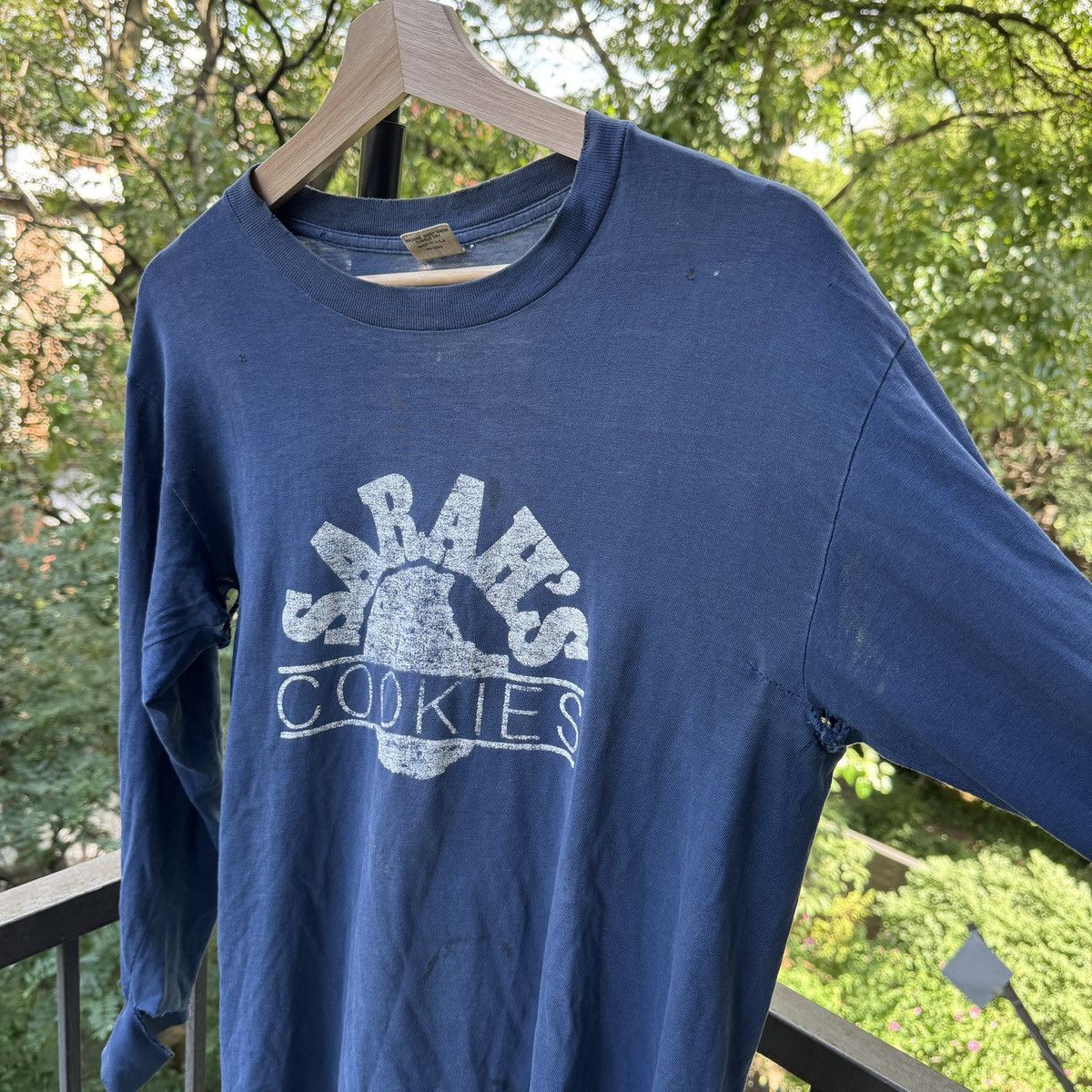 Vintage Thrashed Faded Distressed Sarah's Cookies Shirt ERD Grunge Size US M / EU 48-50 / 2 - 3 Thumbnail