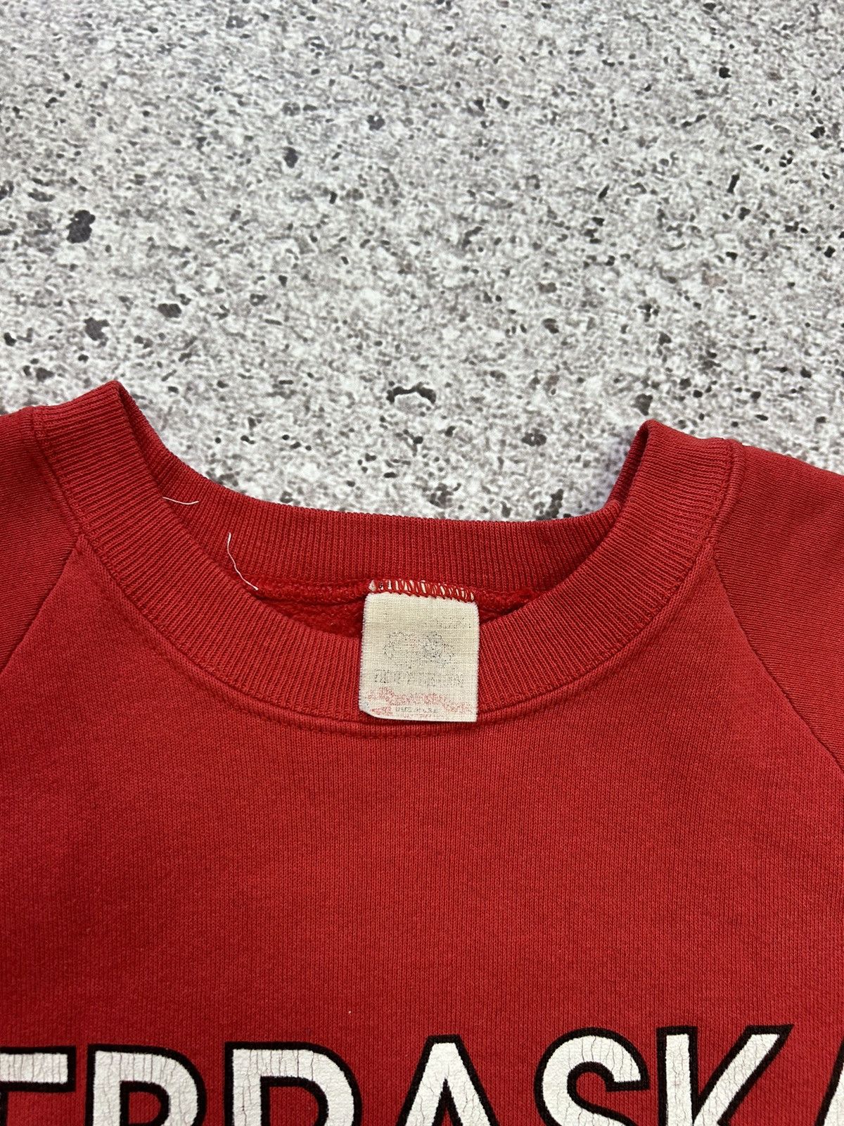 Vintage Vintage 1990’s Nebraska Huskers Football USA Y2K Sweatshirt Size US L / EU 52-54 / 3 - 8 Thumbnail