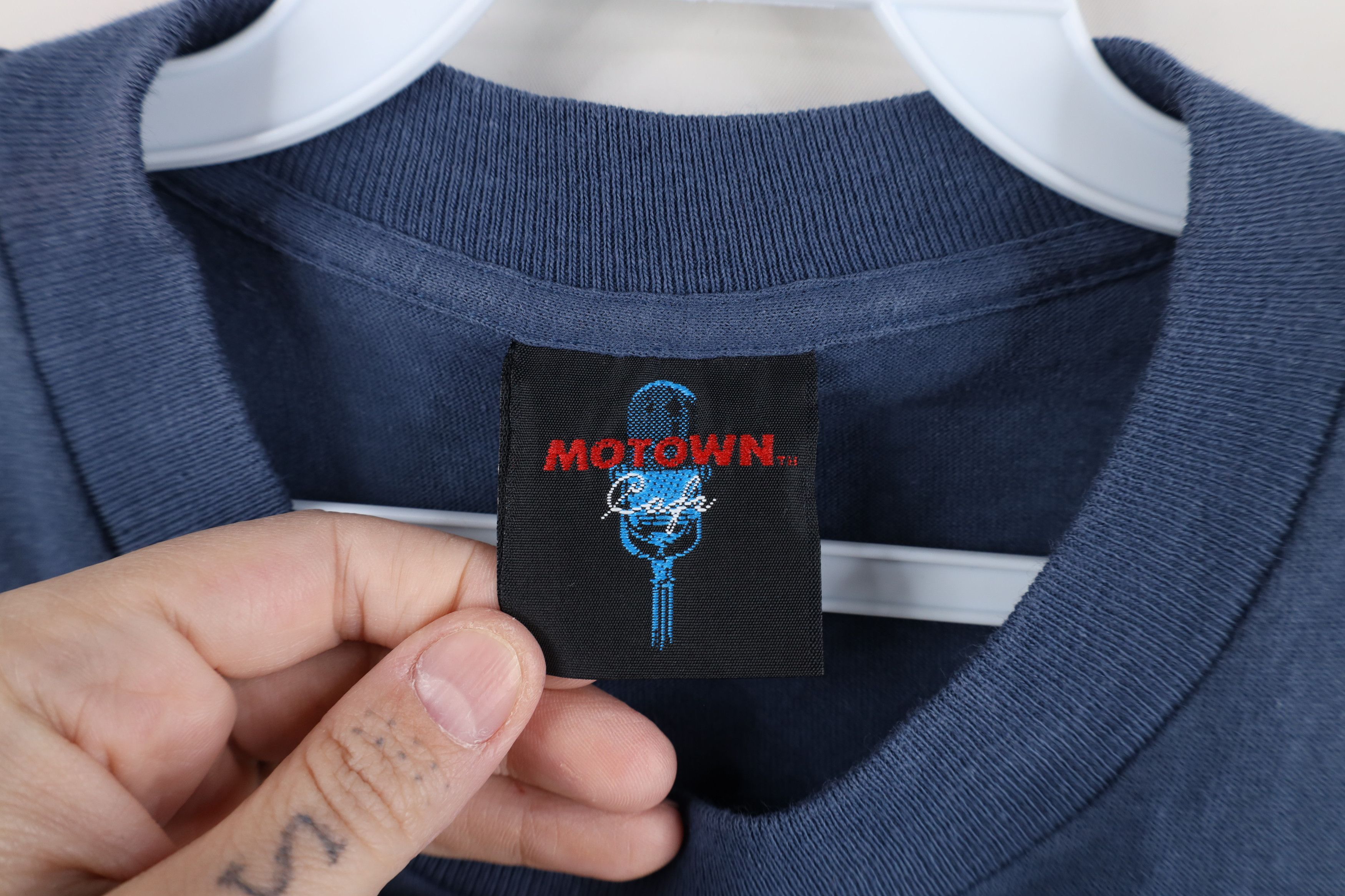 Vintage Vintage 90s Streetwear Motown Cafe Las Vegas T-Shirt Blue Size US S / EU 44-46 / 1 - 8 Thumbnail