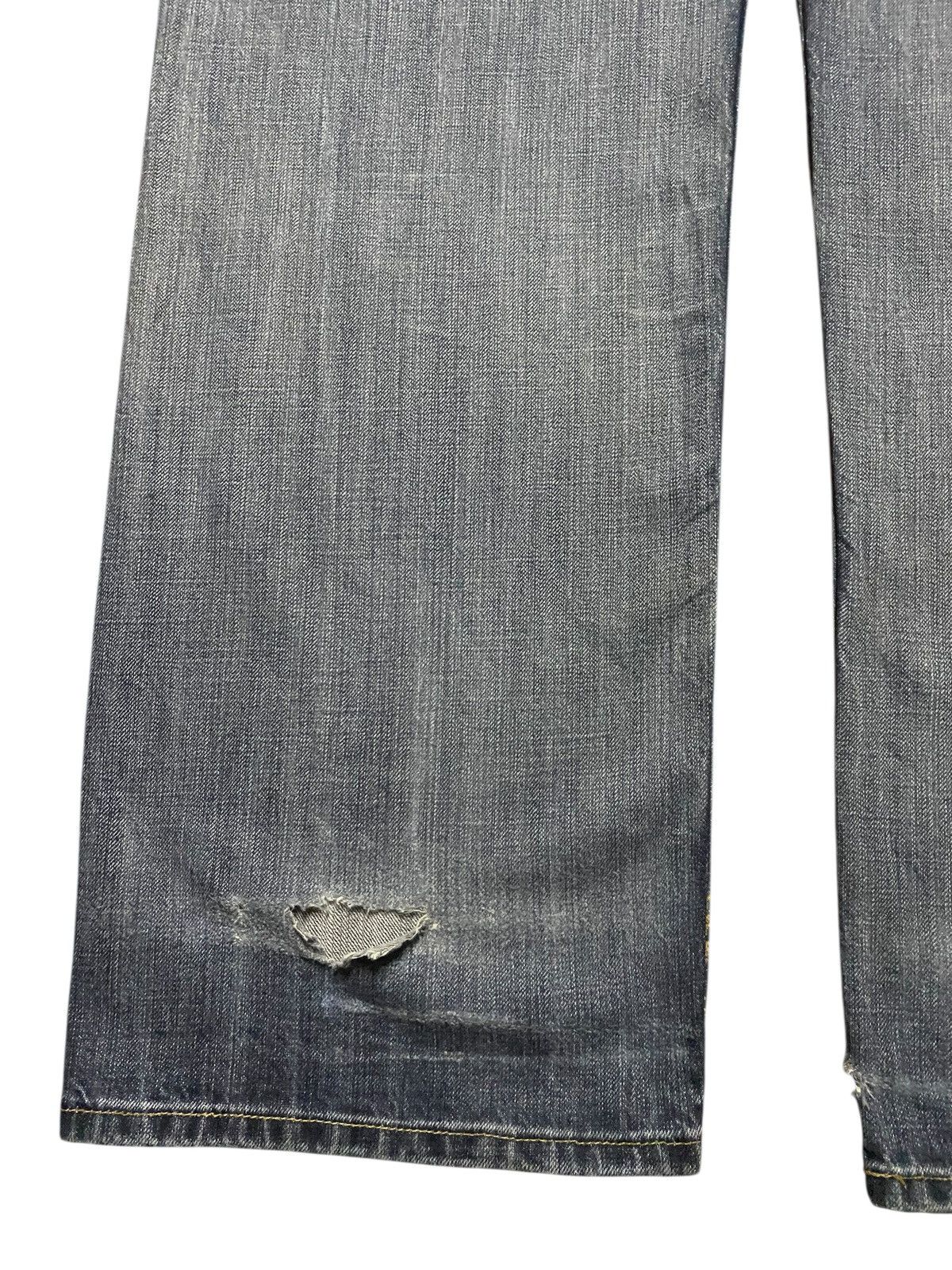 Japanese Brand Vintage Japanese Brand Stone Wash Distressed Baggy Jeans Size US 37 - 9 Thumbnail