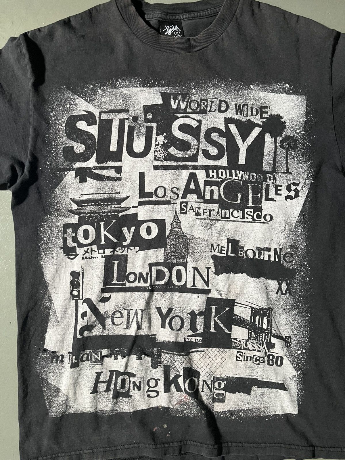 Other Stüssy World Wide city collage T-shirt from the mid-2000s. Size US M / EU 48-50 / 2 - 3 Thumbnail