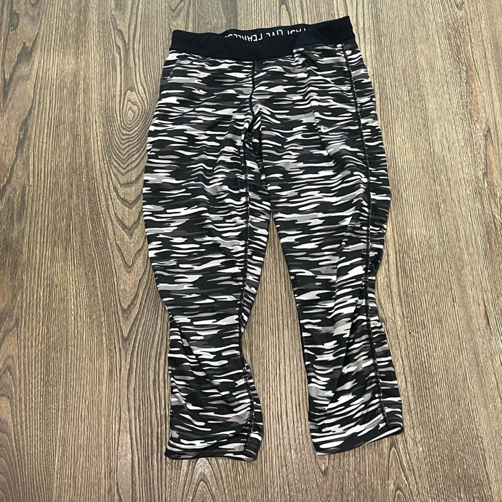 Nike Nike Tights Running Compression Dri Fit Cropped Camo Black M Size 29" - 1 Thumbnail