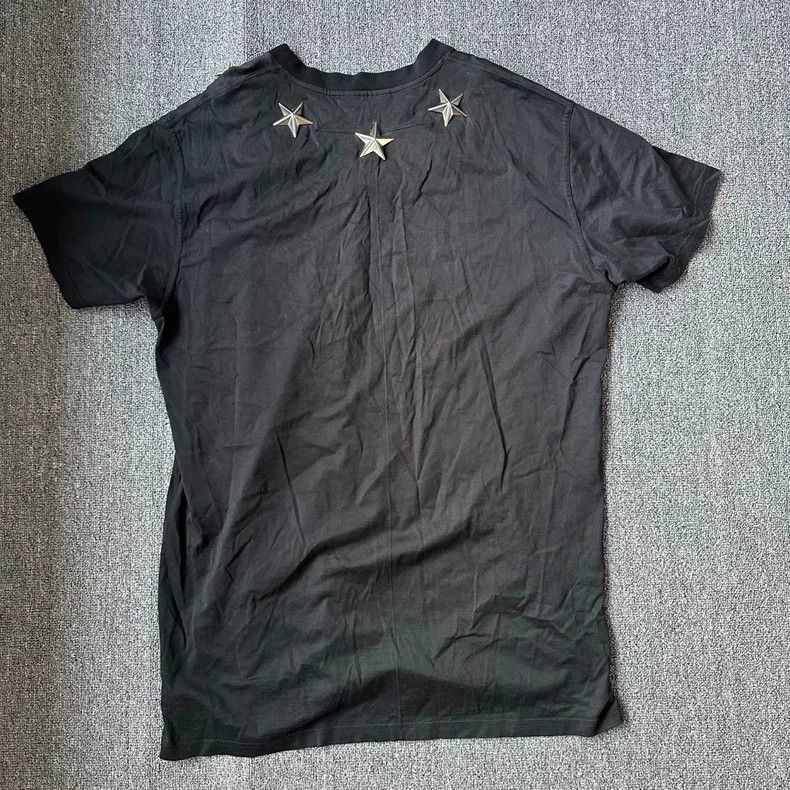 Givenchy Givenchy Limited Edition Black Metal Star Short Sleeve Siz Size US S / EU 44-46 / 1 - 2 Thumbnail