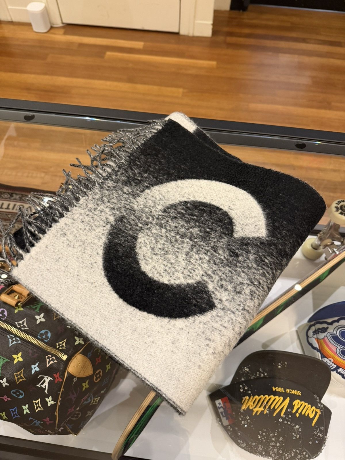Chanel Chanel 100% Cashmere Spell Out Scarf - Black/White Size ONE SIZE - 8 Thumbnail