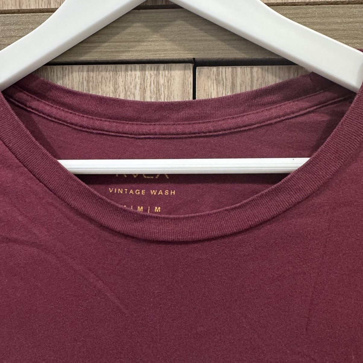 RVCA RVCA Graphic Tee - Skate Surf Streetwear Essential | Size US M / EU 48-50 / 2 - 4 Thumbnail