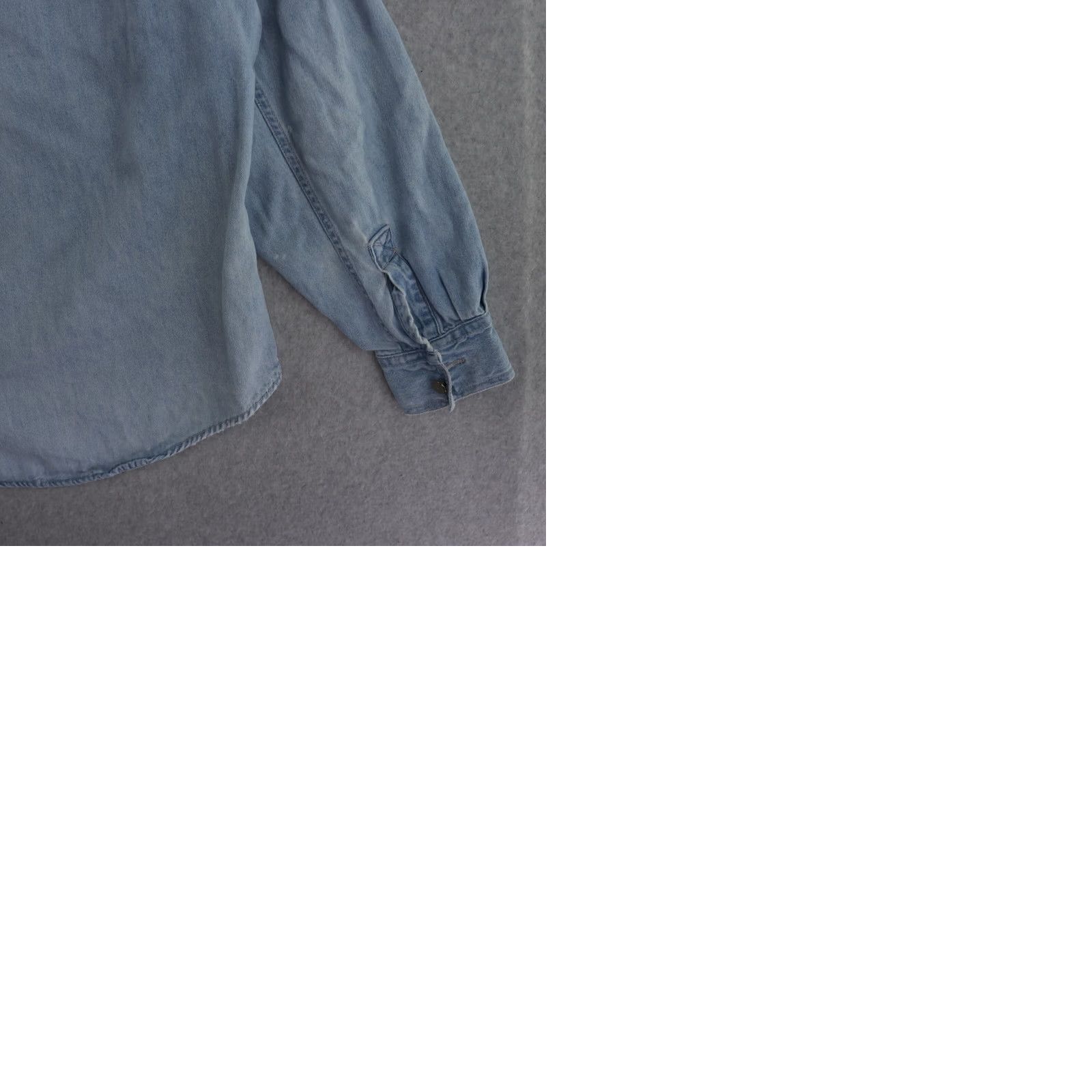 Levi's VINTAGE Levi's Shirt Men XL Blue Denim Jacket with Pockets Size US 36 / EU 52 - 9 Thumbnail
