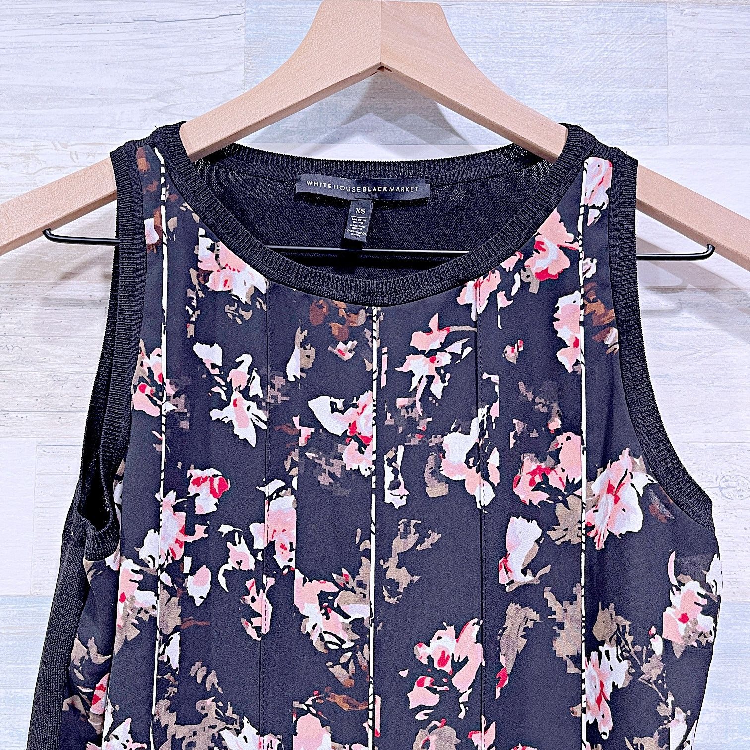 White House Black Market White House Black Market Pleated Mixed Media Tank Womens XS Size XS / US 0-2 / IT 36-38 - 2 Thumbnail