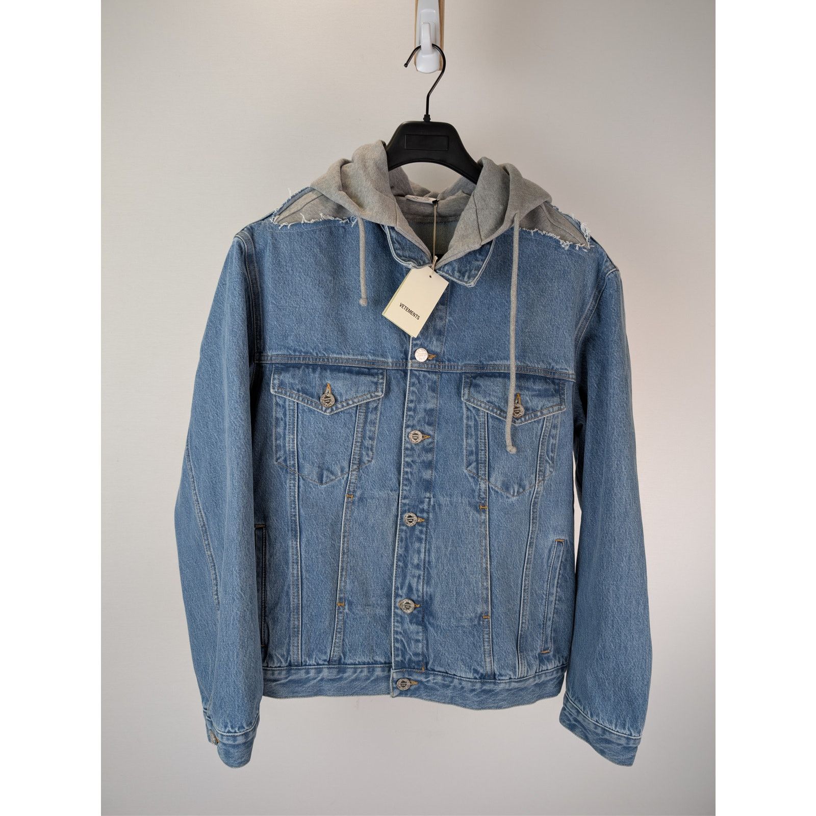 Vetements o1rshd1 Deconstructed Hooded Denim Jacket in Denim Mid Blue Size US M / EU 48-50 / 2 - 9 Thumbnail