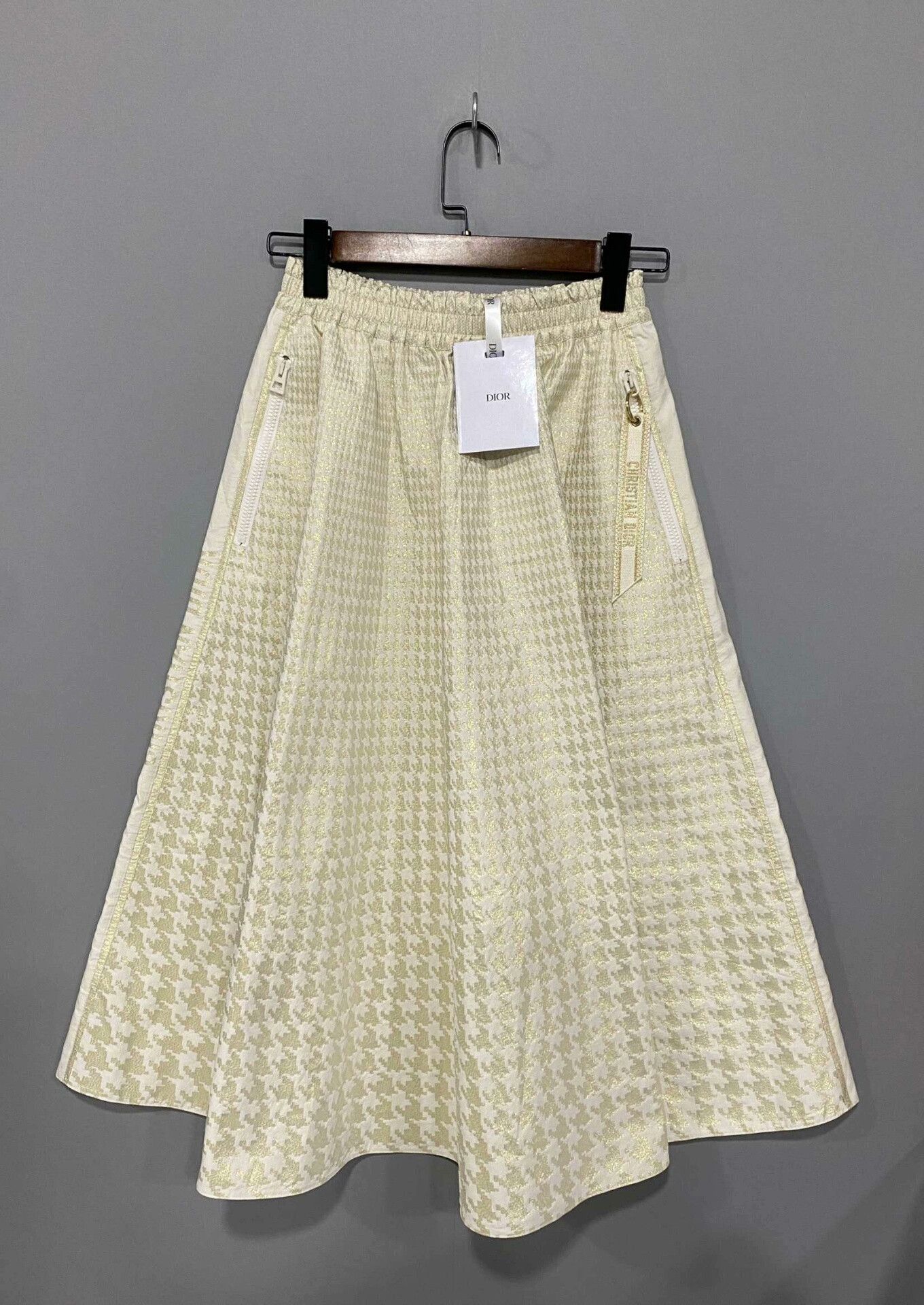 Dior Dior Gold Skirt 38 Women Size 38" / US 16 / IT 52 - 1 Thumbnail