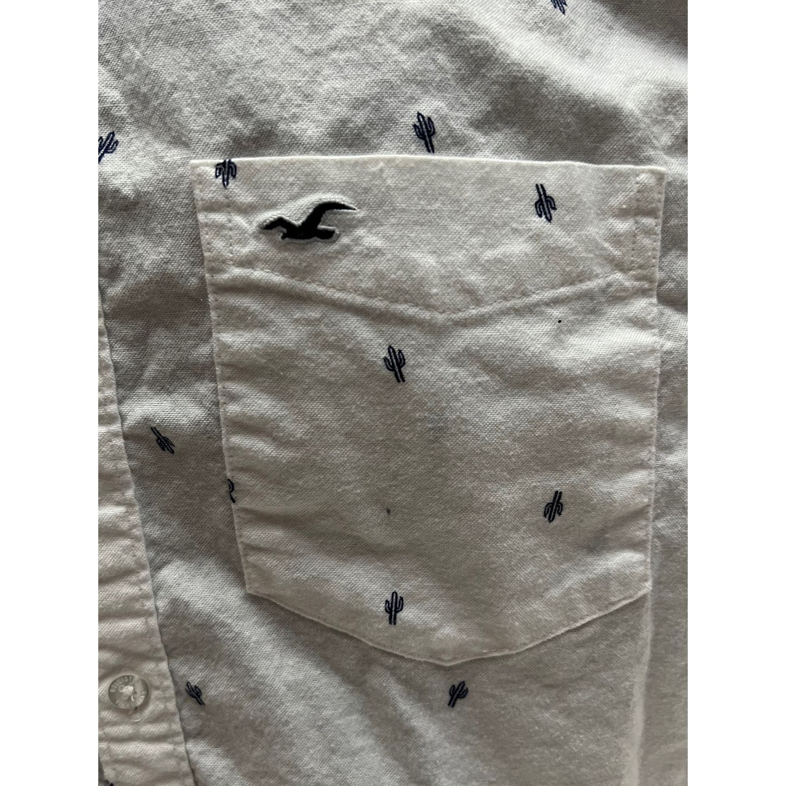 Hollister Hollister Button Up Cactus Print White Short Sleeve Shirt Size US M / EU 48-50 / 2 - 4 Thumbnail