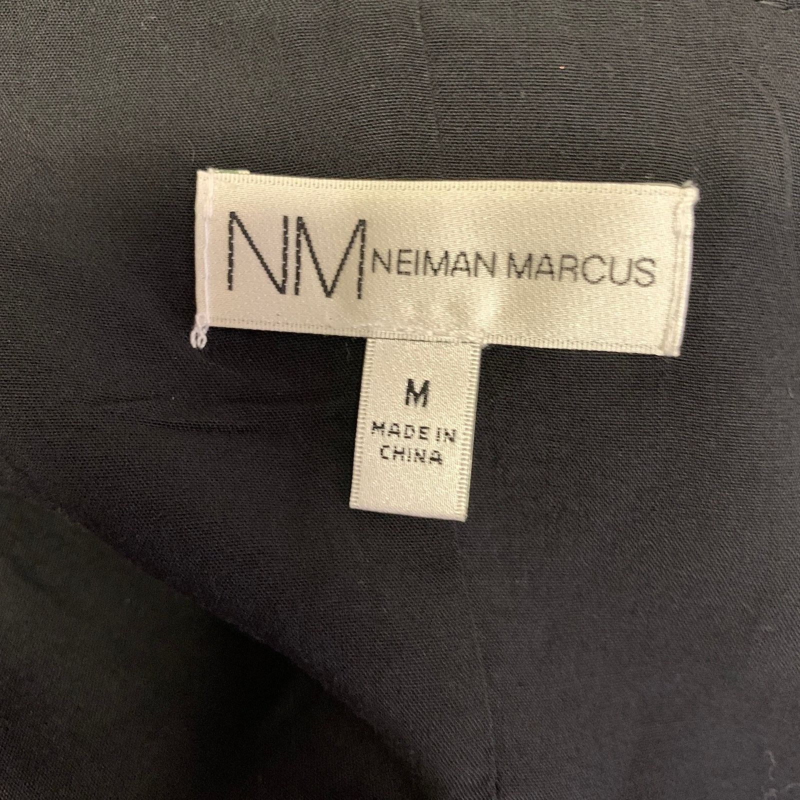 Neiman Marcus NEIMAN MARCUS M Black Polyethylene Sequined Snap Jacket Size M / US 6-8 / IT 42-44 - 5 Thumbnail